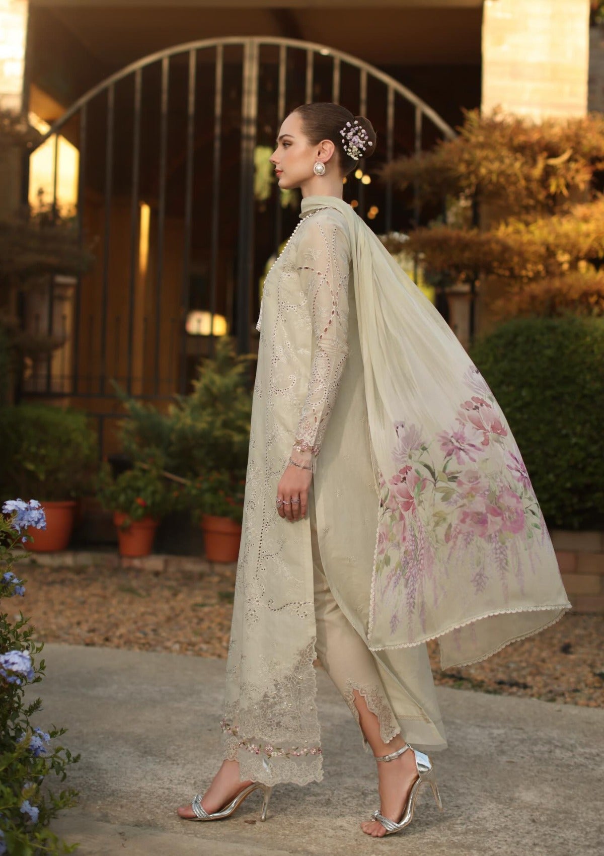 Noor By Saadia Asad Luxury Eid Schiffli Laserkari'26 D-02B Aloura