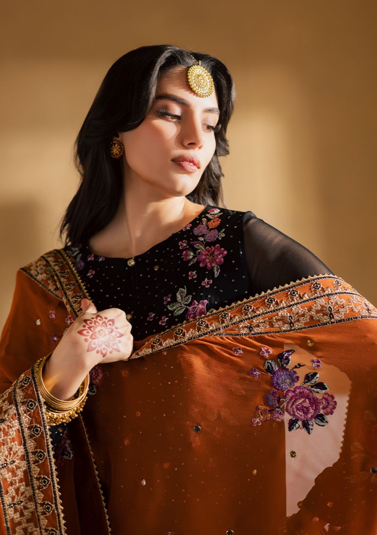 mohsin-saeed-fabrics-designer-daily-wear-formal-and-wedding-suits-within-budget-This-product-is-from-nureh-mukeshkari-chiffon25-mk-18-is-available-on-Mohsin-saeed-fabrics-website.