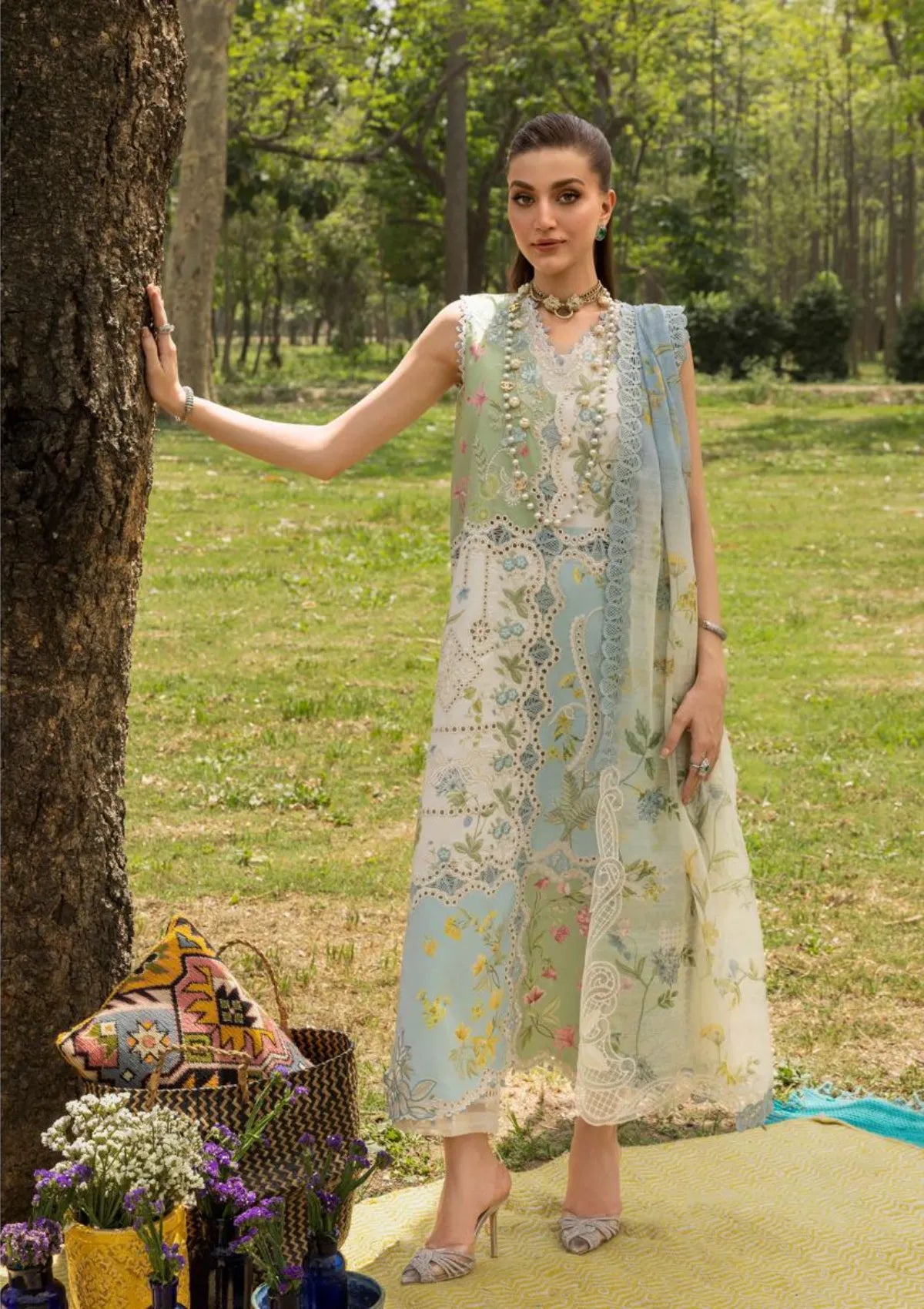 Saira Shakira Bloom Lawn'26 D-3A LANA