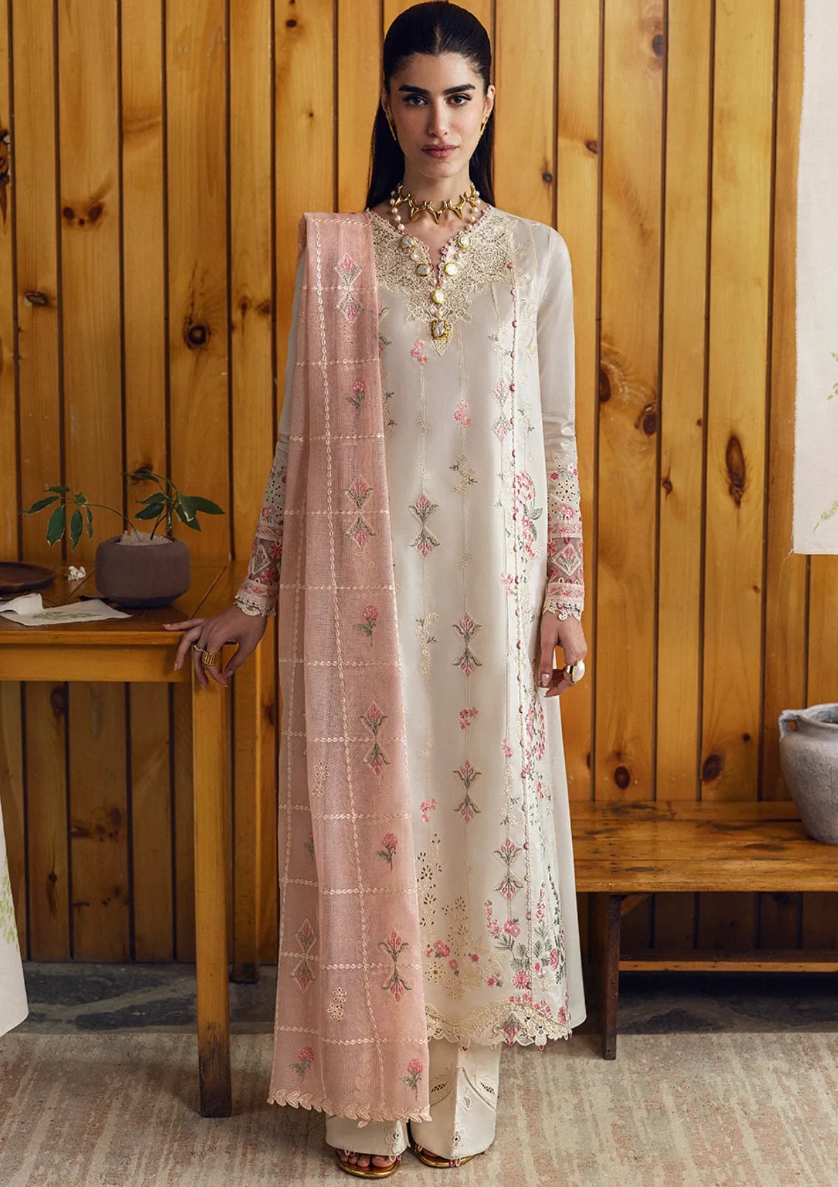 mohsin-saeed-fabrics-luxury-fashion-collection-daily-wear-wedding-and-formal-in-budget-This-product-is-from-qalamkar-qlinekari-lawn25-dc-07-tyrah-is-available-on-Mohsin-saeed-fabrics-website.