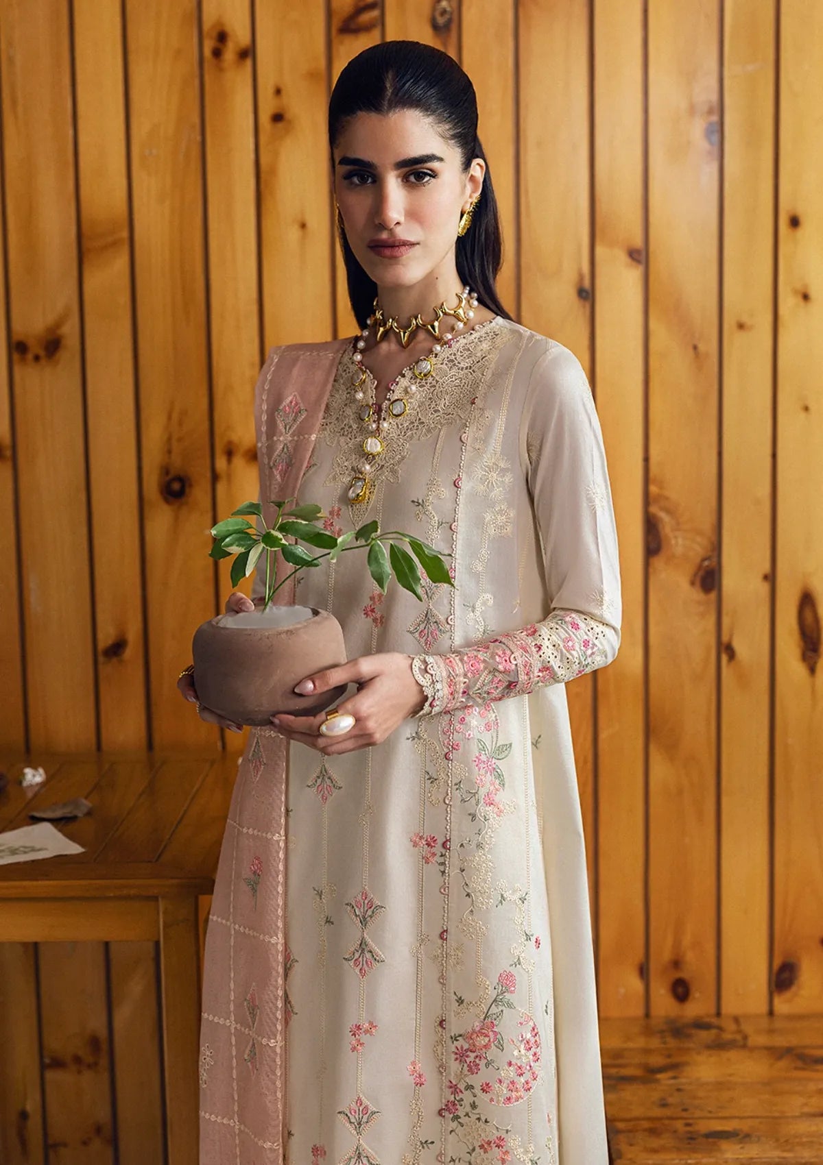 mohsin-saeed-fabrics-luxury-fashion-collection-daily-wear-wedding-and-formal-in-budget-This-product-is-from-qalamkar-qlinekari-lawn25-dc-07-tyrah-is-available-on-Mohsin-saeed-fabrics-website.