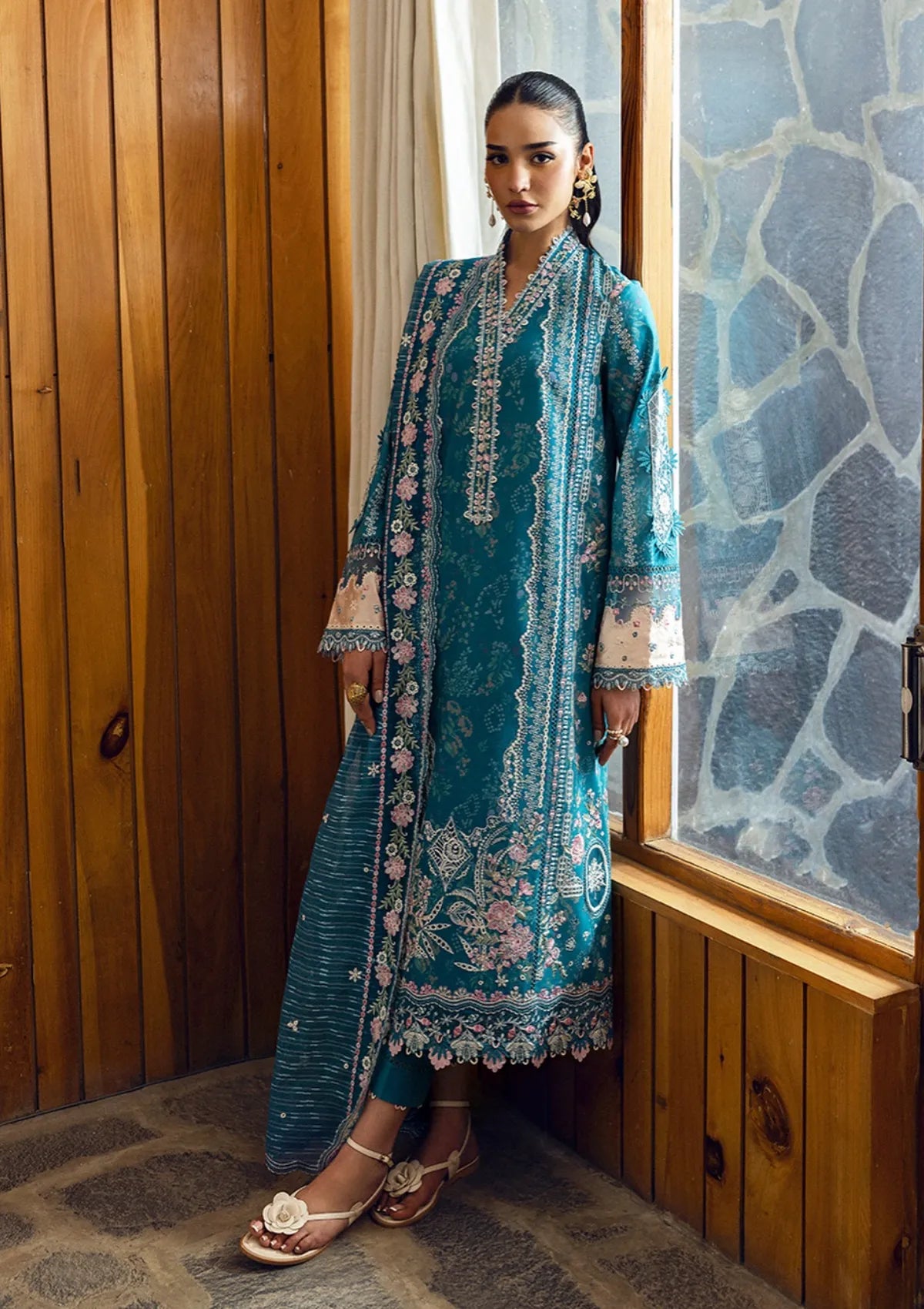 mohsin-saeed-fabrics-luxury-fashion-collection-daily-wear-wedding-and-formal-in-budget-This-product-is-from-qalamkar-qlinekari-lawn25-dc-10-fina-is-available-on-Mohsin-saeed-fabrics-website.
