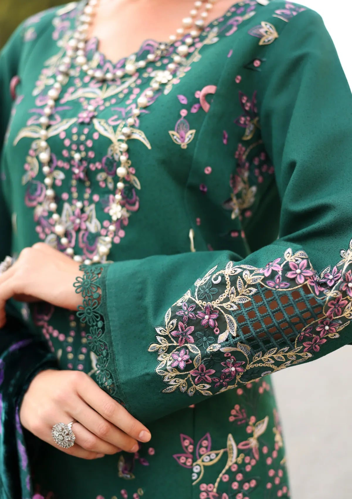 Rang Rasiya Carnation Winter Edition'25 D-04 Matcha