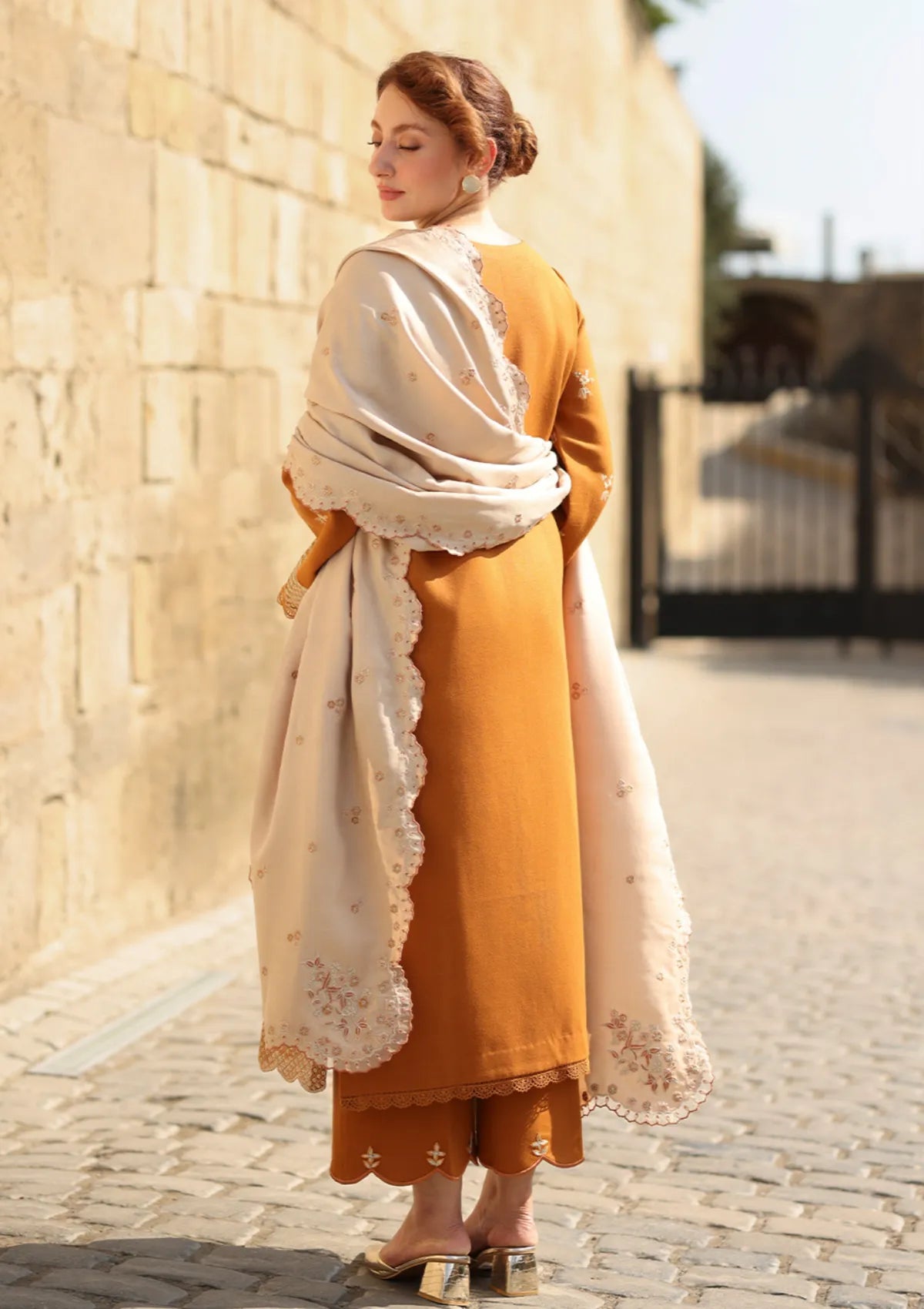 Rang Rasiya Carnation Winter Edition'25 D-08 Cappucino