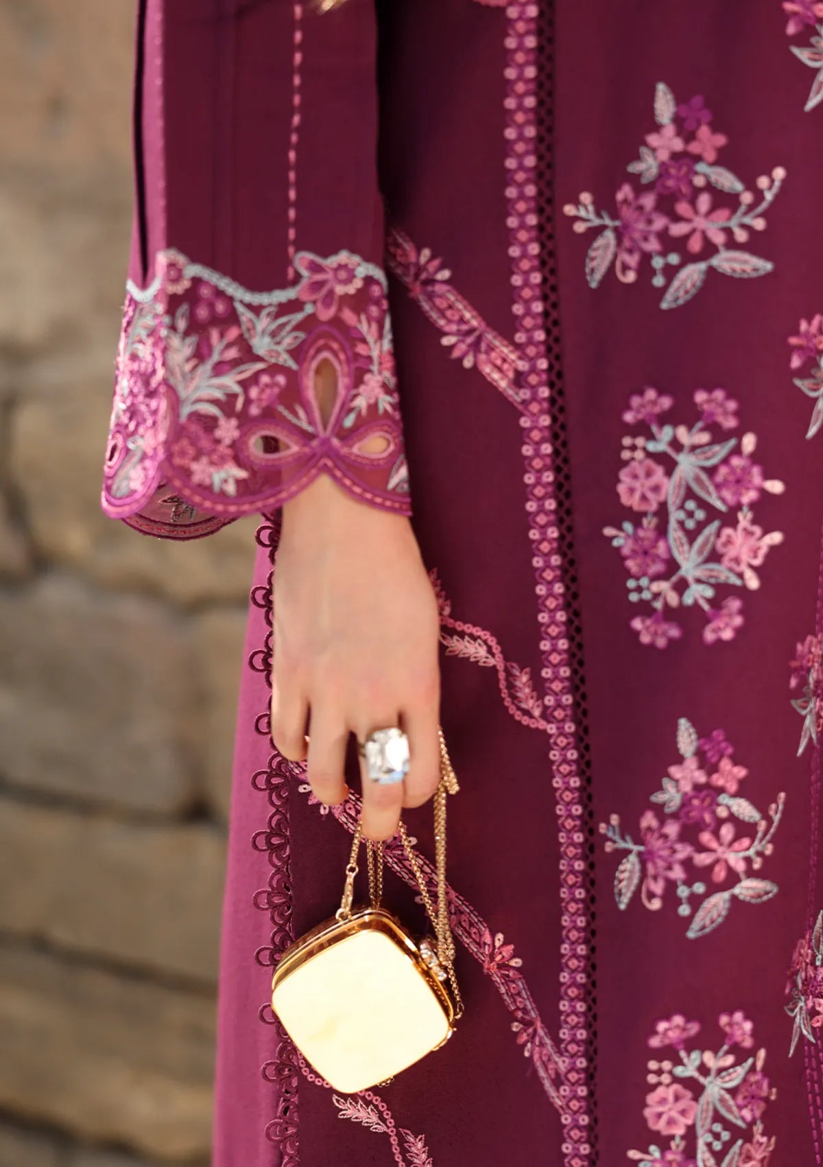 Rang Rasiya Carnation Winter Edition'25 D-09 Affogato