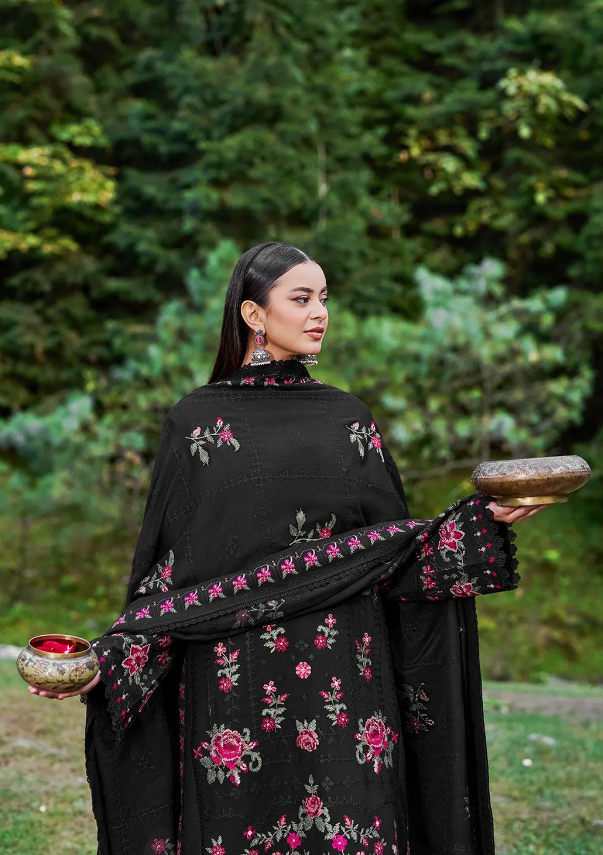 Reet By Ramsha'25 R-1301