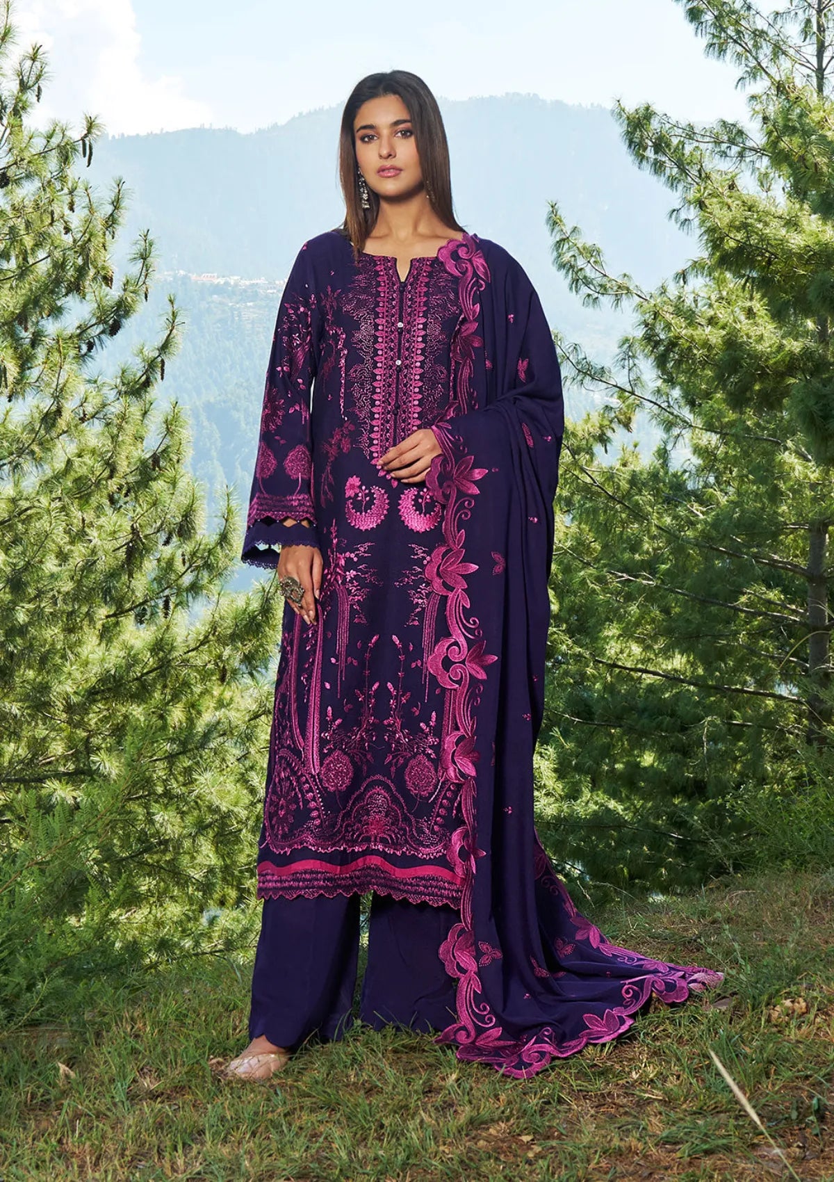 Reet By Ramsha'25 R-1305