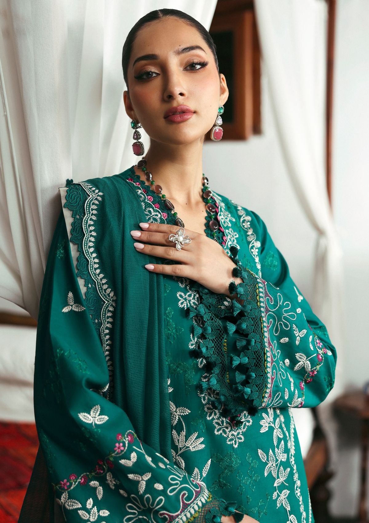 mohsin-saeed-fabrics-luxury-fashion-collection-daily-wear-wedding-and-formal-in-budget-This-product-is-from-republic-talia-summer-lawn25-d-08b-is-available-on-Mohsin-saeed-fabrics-website.