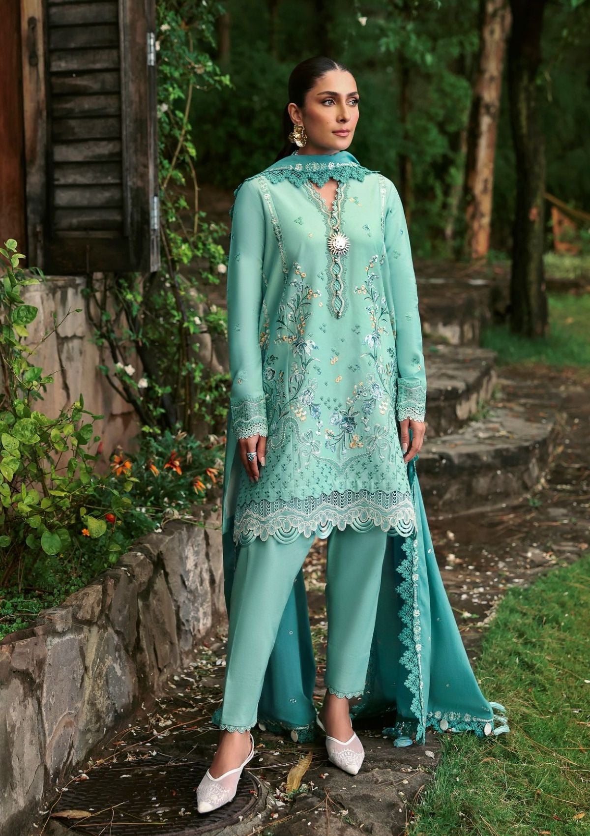 mohsin-saeed-fabrics-luxury-fashion-collection-daily-wear-wedding-and-formal-in-budget-This-product-is-from-republic-talia-summer-lawn25-d-05a-is-available-on-Mohsin-saeed-fabrics-website.