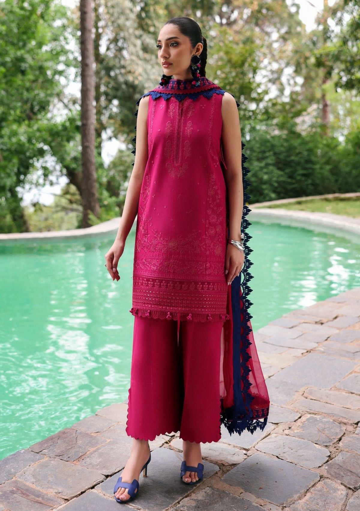 mohsin-saeed-fabrics-luxury-fashion-collection-daily-wear-wedding-and-formal-in-budget-This-product-is-from-republic-talia-summer-lawn25-d-04b-lysa-is-available-on-Mohsin-saeed-fabrics-website.