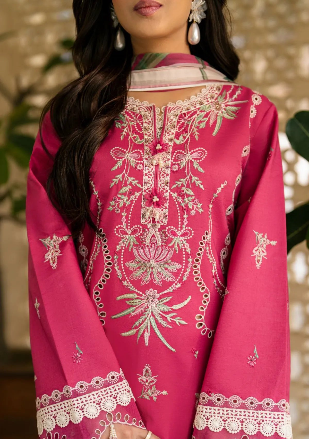 mohsin-saeed-fabrics-luxury-fashion-collection-daily-wear-wedding-and-formal-in-budget-This-product-is-from-roheenaz-aashiyana-luxury-lawn25-rnz-06a-afifa-is-available-on-Mohsin-saeed-fabrics-website.