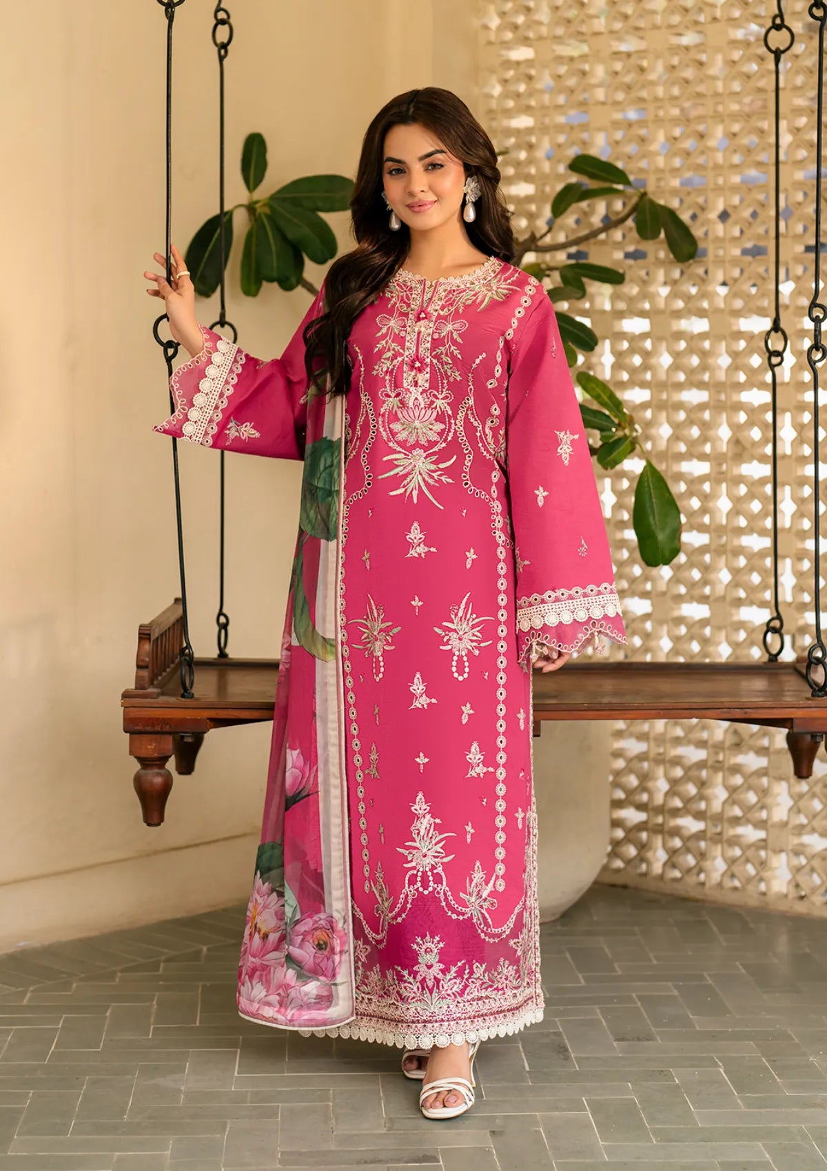 mohsin-saeed-fabrics-luxury-fashion-collection-daily-wear-wedding-and-formal-in-budget-This-product-is-from-roheenaz-aashiyana-luxury-lawn25-rnz-06a-afifa-is-available-on-Mohsin-saeed-fabrics-website.