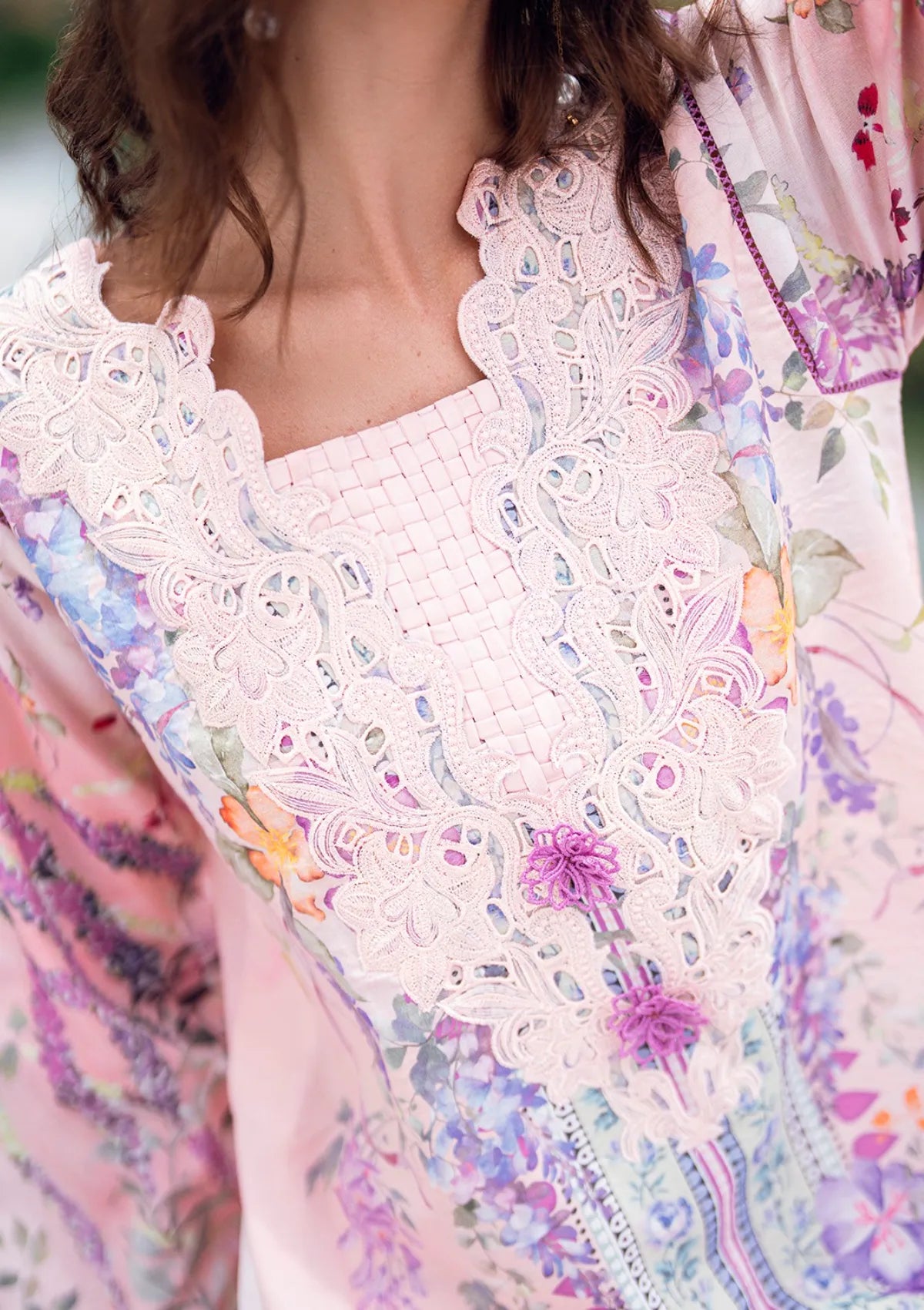 mohsin-saeed-fabrics-affordable-luxury-outfits-for-daily-formal-and-wedding-wear-This-product-is-from-roheenaz-garden-veil-printed-lawn25-d-01b-lilac-dust-is-available-on-Mohsin-saeed-fabrics-website.