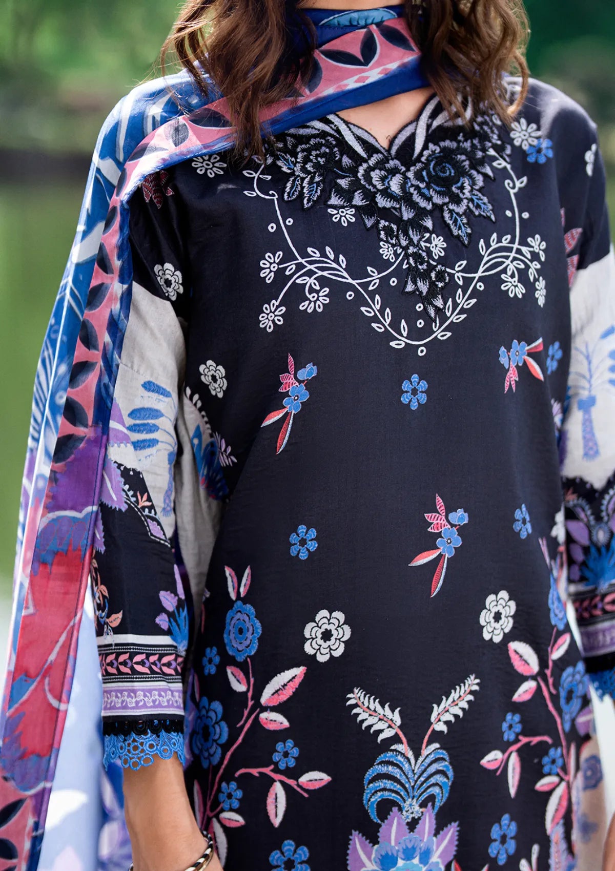 mohsin-saeed-fabrics-affordable-luxury-outfits-for-daily-formal-and-wedding-wear-This-product-is-from-roheenaz-garden-veil-printed-lawn25-d-06a-biackberry-frosi-is-available-on-Mohsin-saeed-fabrics-website.