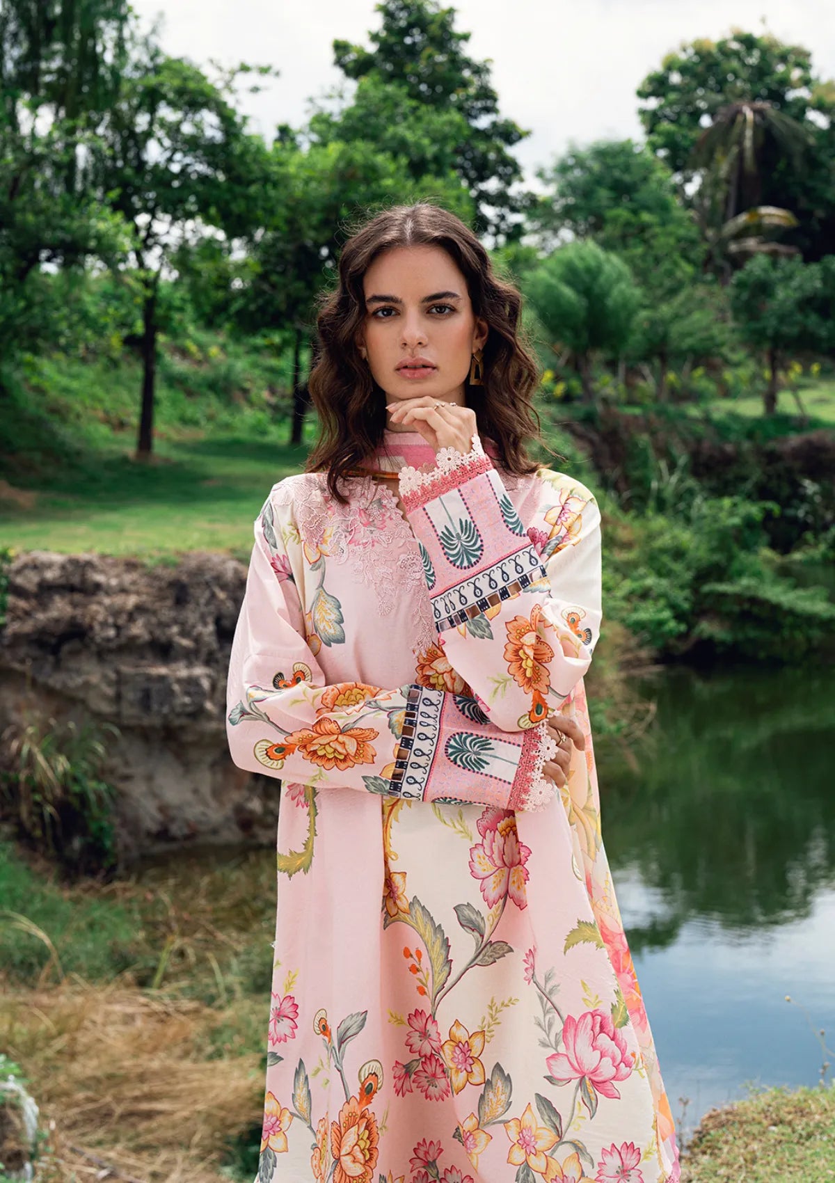 mohsin-saeed-fabrics-affordable-luxury-outfits-for-daily-formal-and-wedding-wear-This-product-is-from-roheenaz-garden-veil-printed-lawn25-d-05b-wildflower-fluff-is-available-on-Mohsin-saeed-fabrics-website.