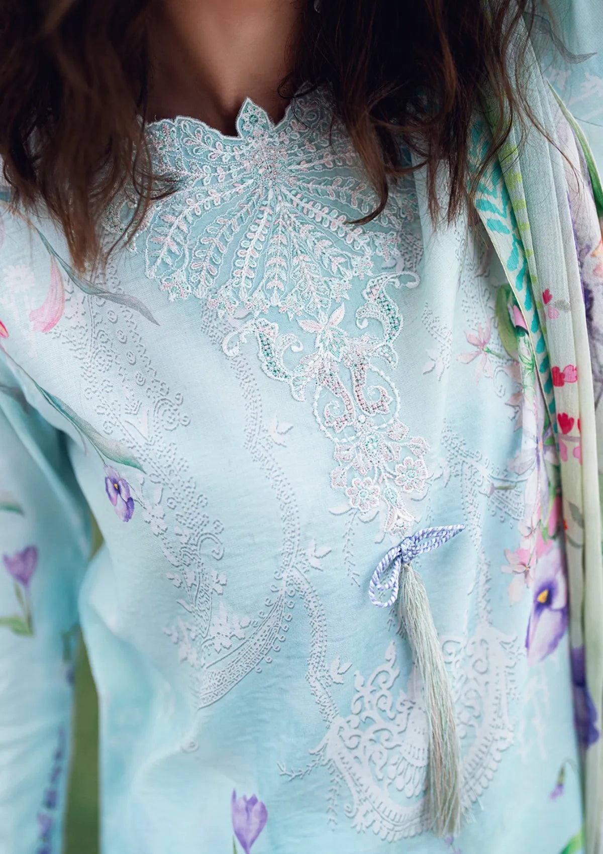 mohsin-saeed-fabrics-affordable-luxury-outfits-for-daily-formal-and-wedding-wear-This-product-is-from-roheenaz-garden-veil-printed-lawn25-d-03a-iwilight-fizz-is-available-on-Mohsin-saeed-fabrics-website.