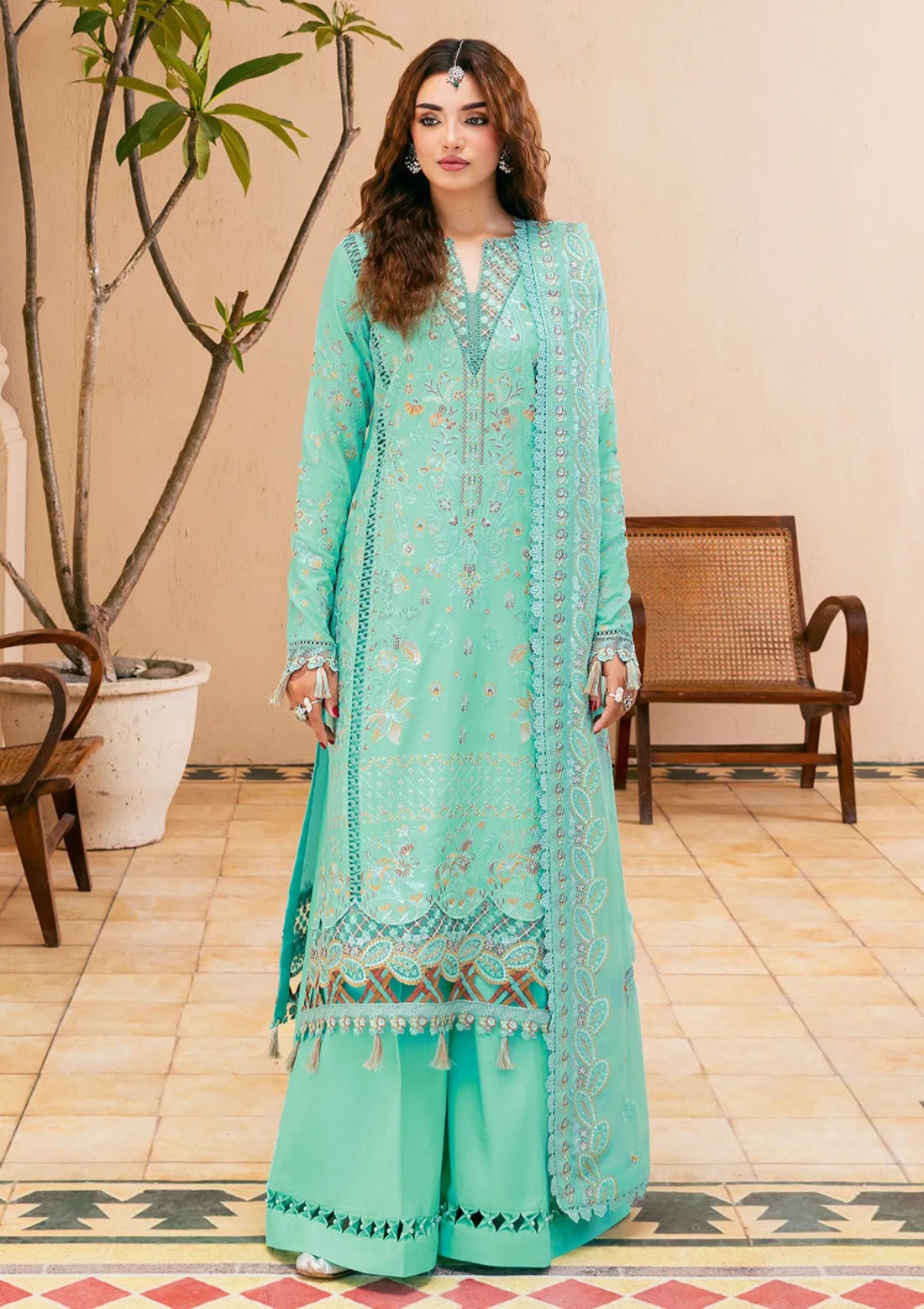 Shagna Dilras Luxury Lawn'26 SL-08 APSARA