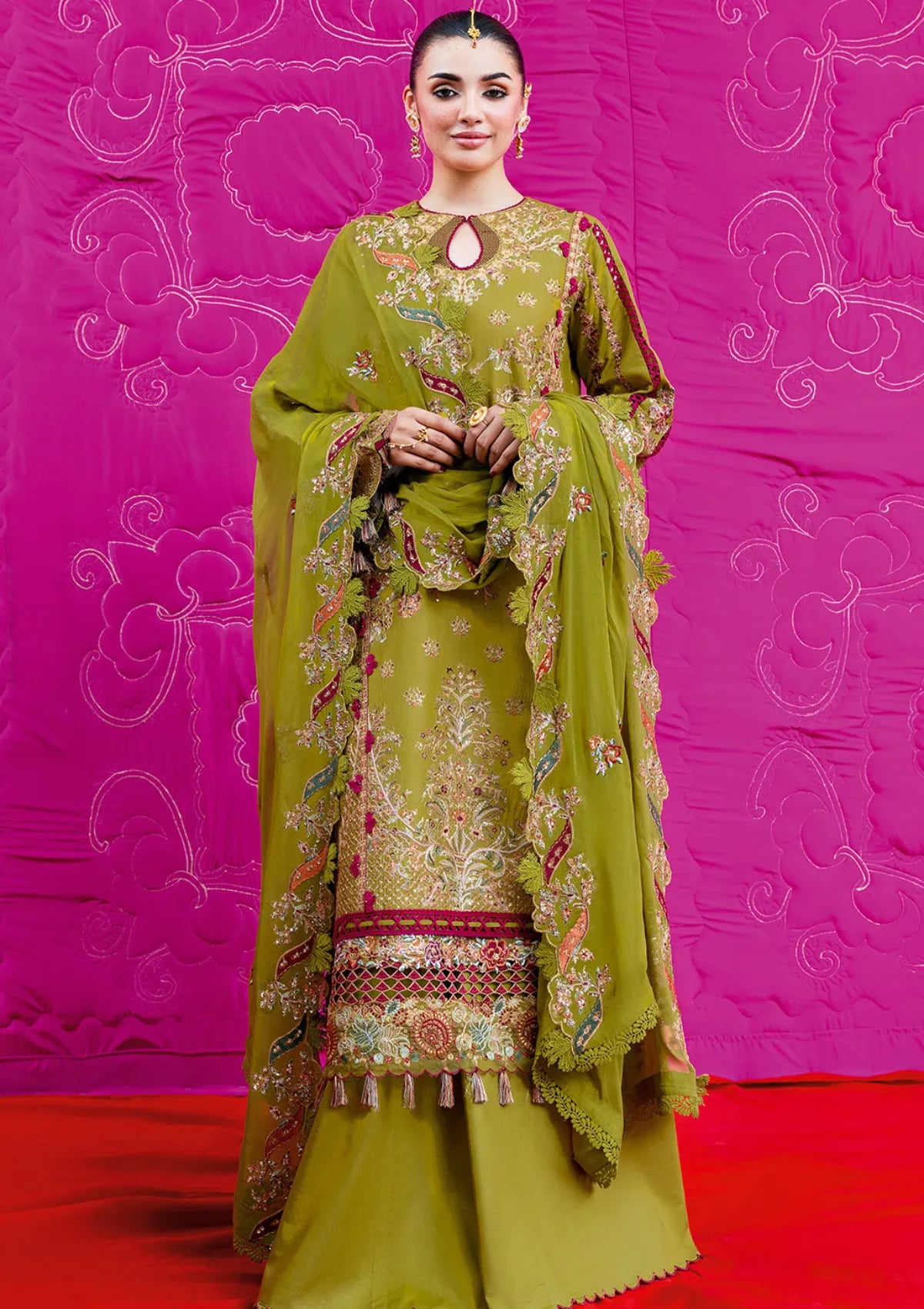 Shagna Dilras Luxury Lawn'26 SL-07 ROSHANI