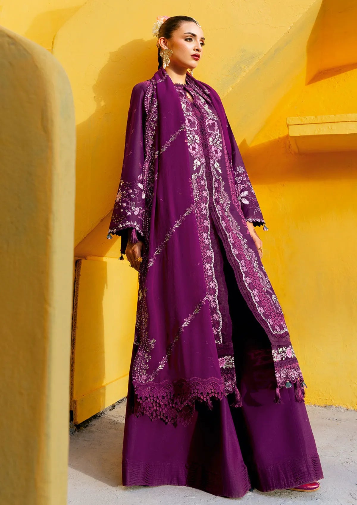 Shagna Dilras Luxury Lawn'26 SL-02 JHEEL