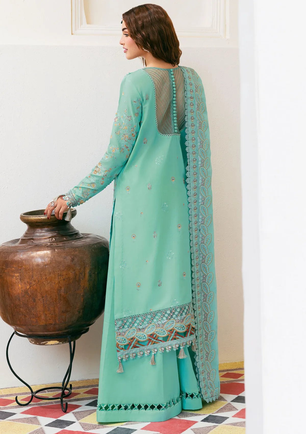 Shagna Dilras Luxury Lawn'26 SL-08 APSARA