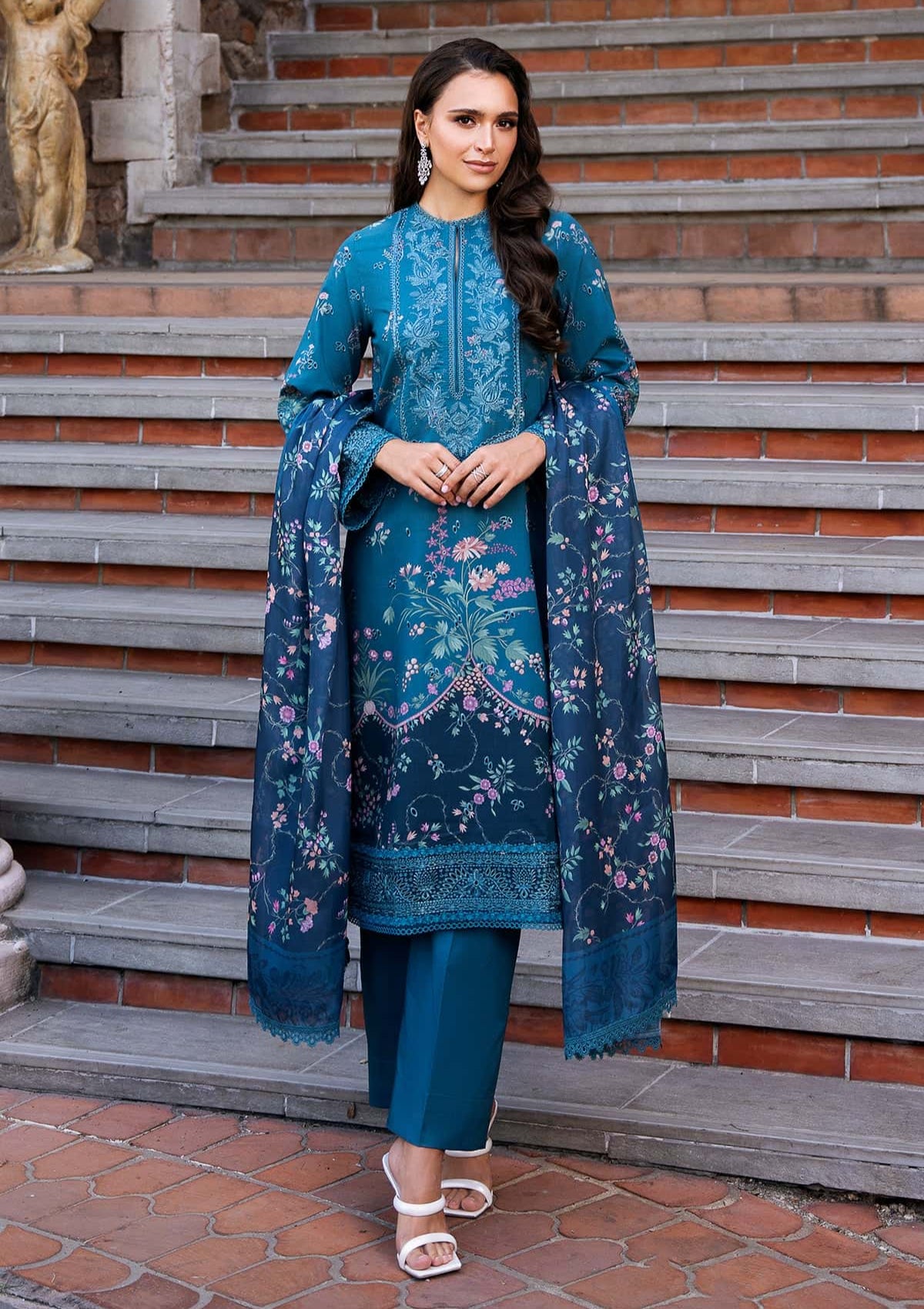 mohsin-saeed-fabrics-luxury-fashion-collection-daily-wear-wedding-and-formal-in-budget-This-product-is-from-afrozeh-damask-the-holiday-edit25-rosheen-b-is-available-on-Mohsin-saeed-fabrics-website.