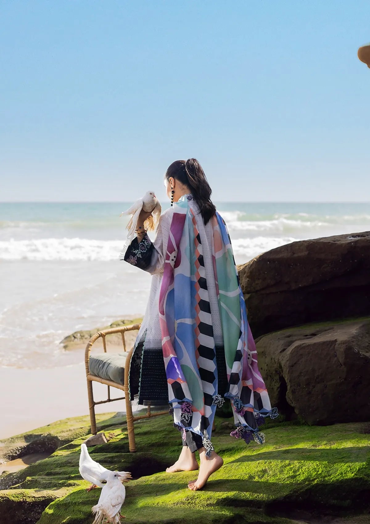 mohsin-saeed-fabrics-luxury-fashion-collection-daily-wear-wedding-and-formal-in-budget-This-product-is-from-siraa-by-sfk-everyday-lawn25-d-04-is-available-on-Mohsin-saeed-fabrics-website.