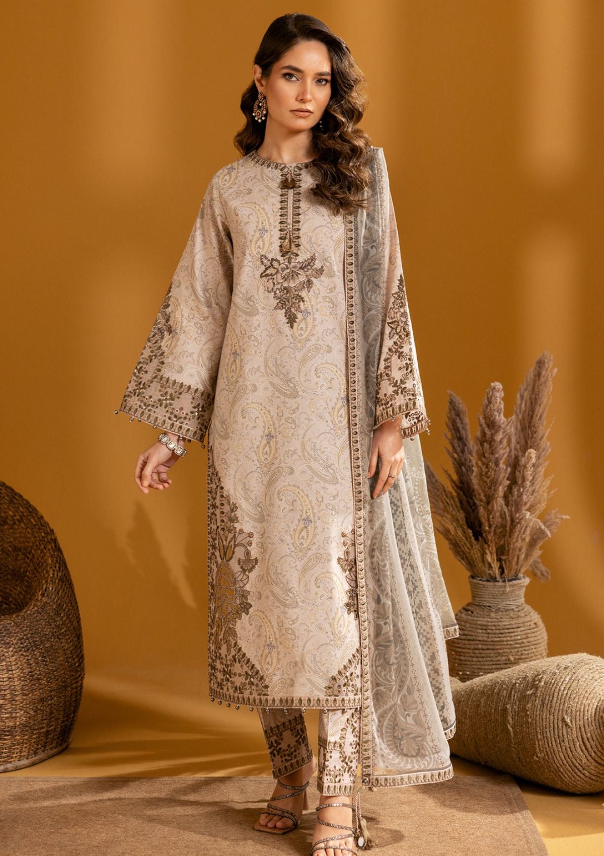 Maahi Print Emb Lawn by Alizeh'24 D-09 HIRA - Mohsin Saeed Fabrics
