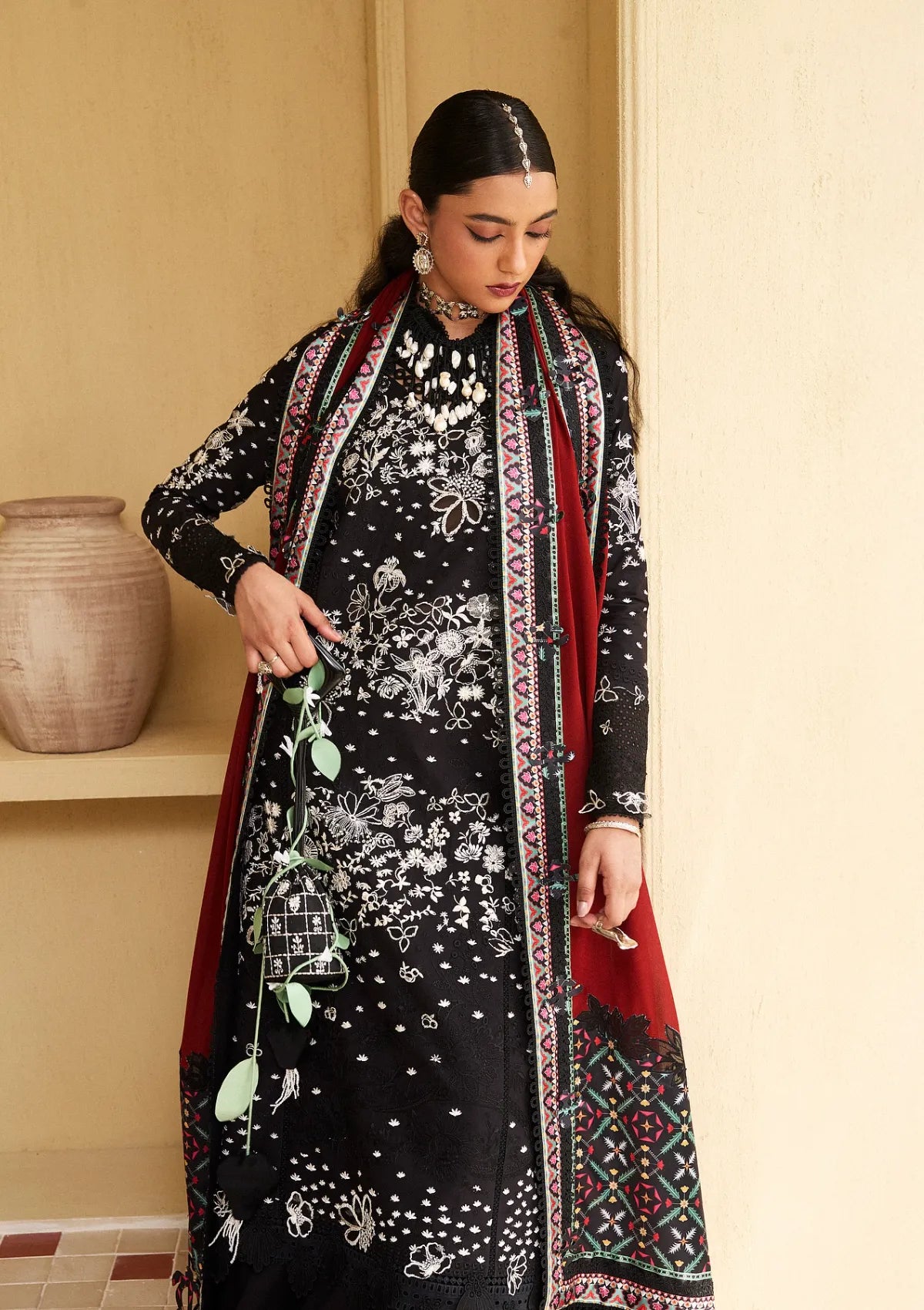 mohsin-saeed-fabrics-luxury-fashion-collection-daily-wear-wedding-and-formal-in-budget-This-product-is-from-suffuse-eid-lawn25-kiran-is-available-on-Mohsin-saeed-fabrics-website.