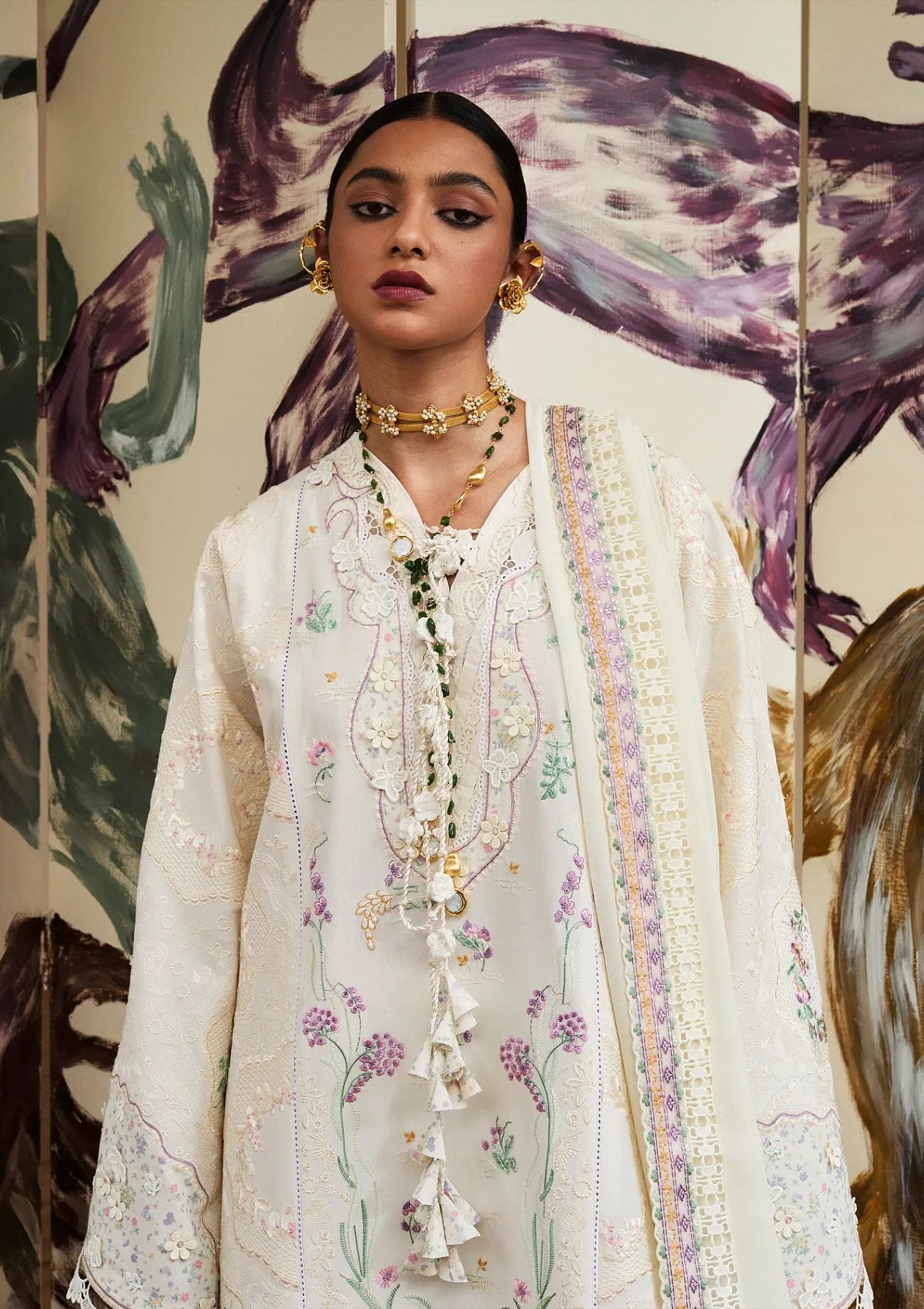 mohsin-saeed-fabrics-luxury-fashion-collection-daily-wear-wedding-and-formal-in-budget-This-product-is-from-suffuse-eid-lawn25-jara-is-available-on-Mohsin-saeed-fabrics-website.