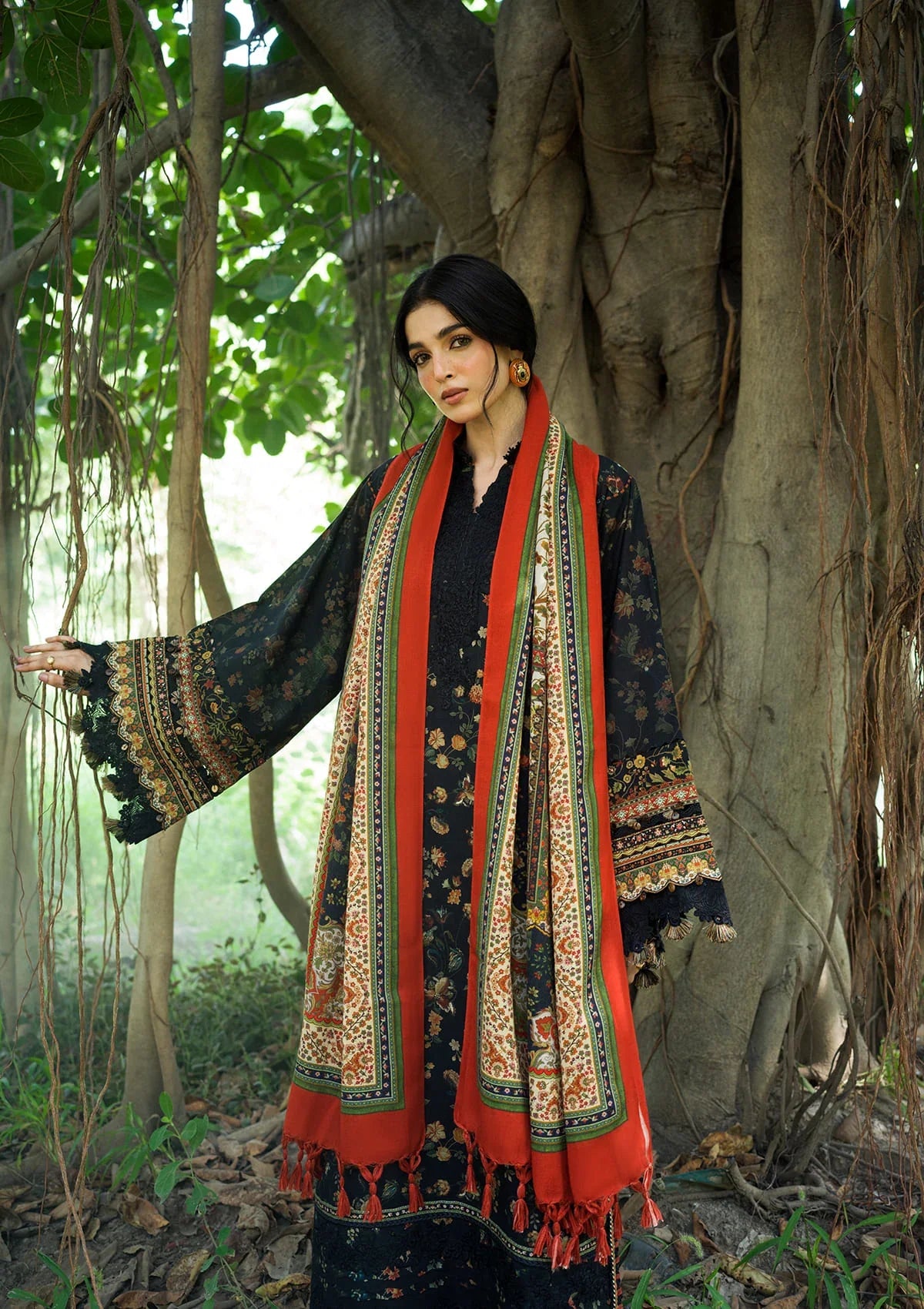 Elaf Wilderness Pashmina Shawl Edit'26 EWR-8A NOIRE