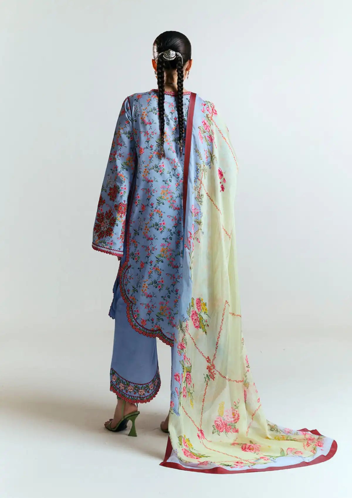 mohsin-saeed-fabrics-designer-daily-wear-formal-and-wedding-suits-within-budget-This-product-is-from-jugnu-by-hussain-rehar-summer-lawn25-d-07-nyami-is-available-on-Mohsin-saeed-fabrics-website.