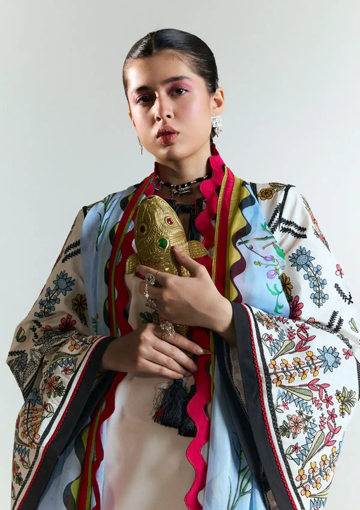 mohsin-saeed-fabrics-designer-daily-wear-formal-and-wedding-suits-within-budget-This-product-is-from-jugnu-by-hussain-rehar-summer-lawn25-d-02-tiya-is-available-on-Mohsin-saeed-fabrics-website.