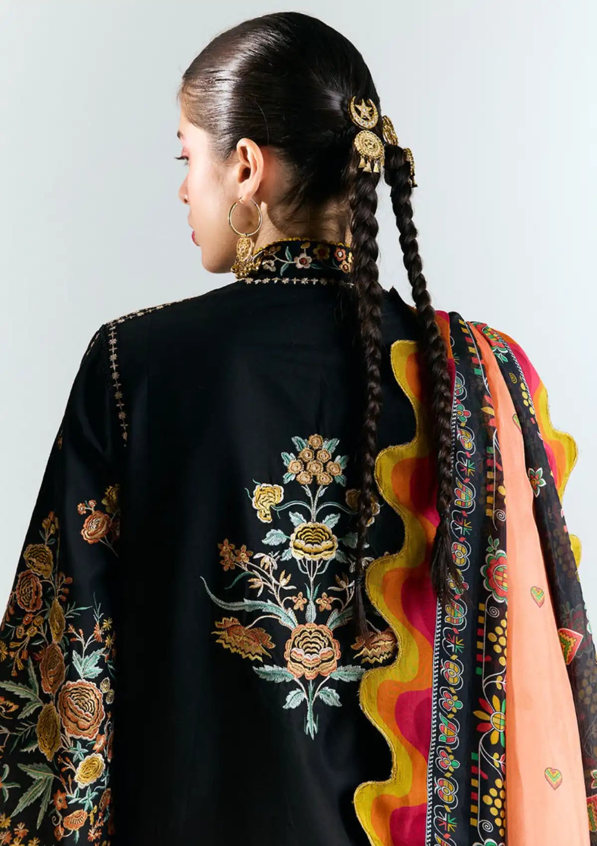 mohsin-saeed-fabrics-designer-daily-wear-formal-and-wedding-suits-within-budget-This-product-is-from-jugnu-by-hussain-rehar-summer-lawn25-d-01-gulbar-is-available-on-Mohsin-saeed-fabrics-website.