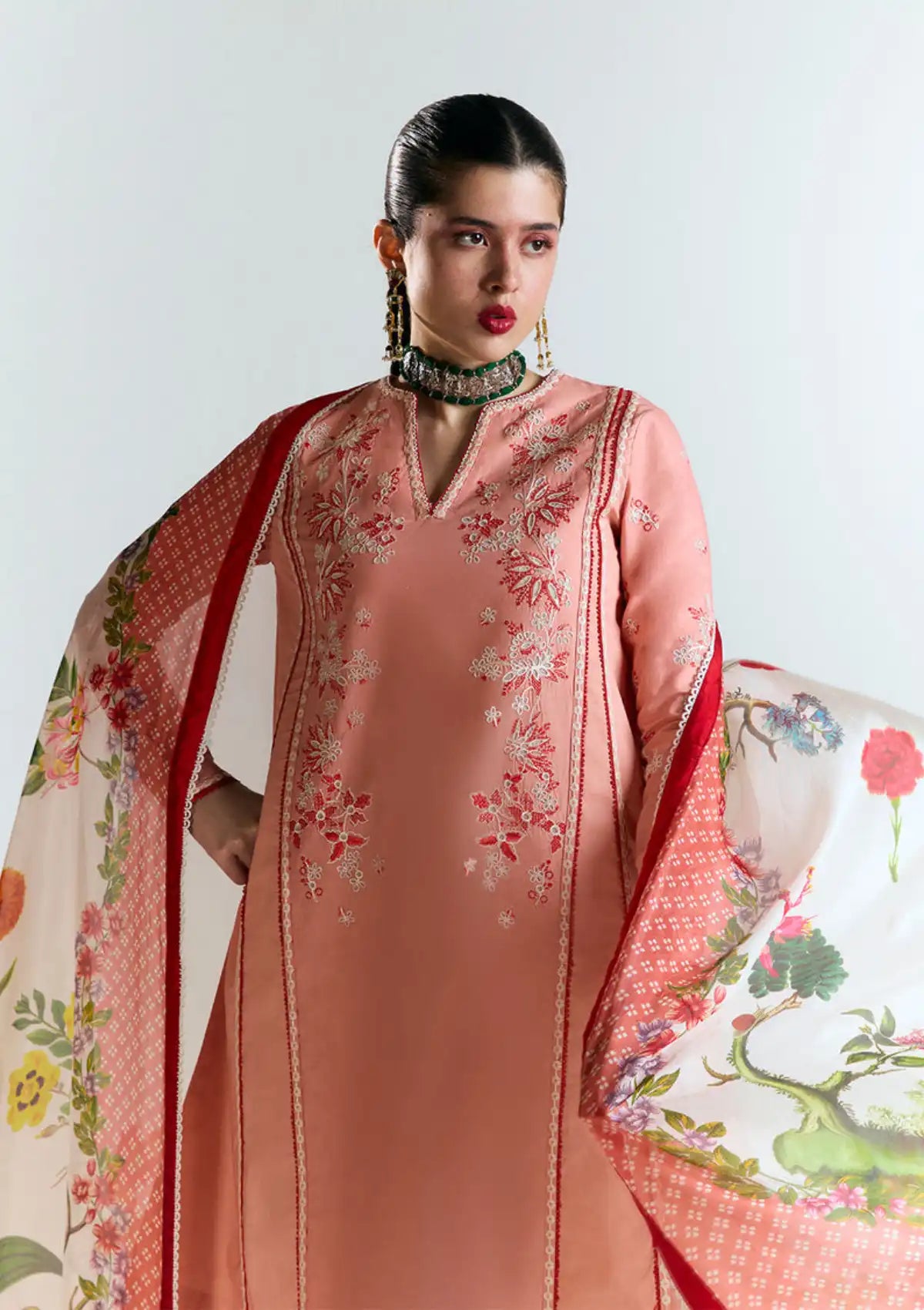 mohsin-saeed-fabrics-designer-daily-wear-formal-and-wedding-suits-within-budget-This-product-is-from-jugnu-by-hussain-rehar-summer-lawn25-d-10-b-har-is-available-on-Mohsin-saeed-fabrics-website.