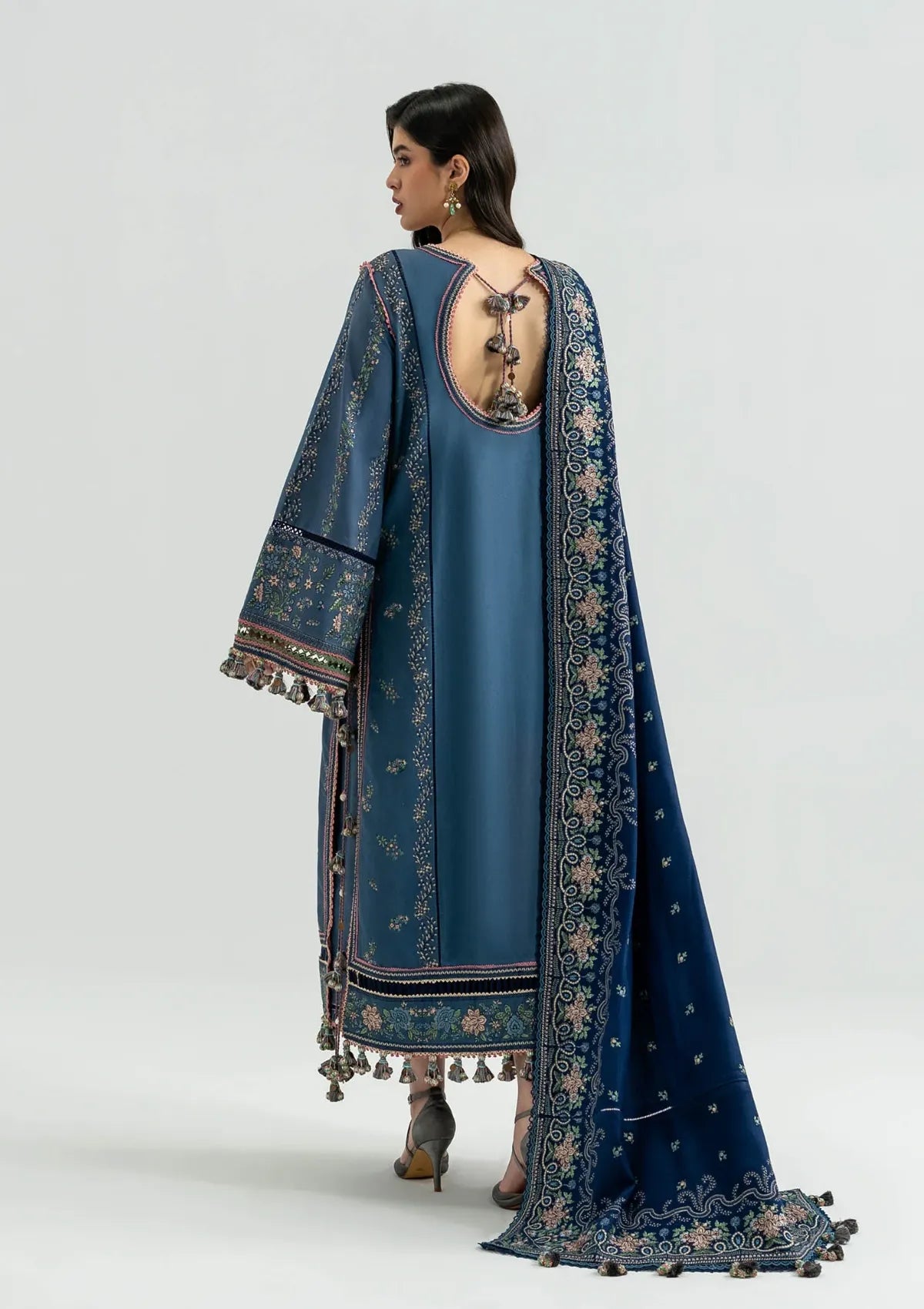 Hussain Rehar Khaddar'25 - Saya