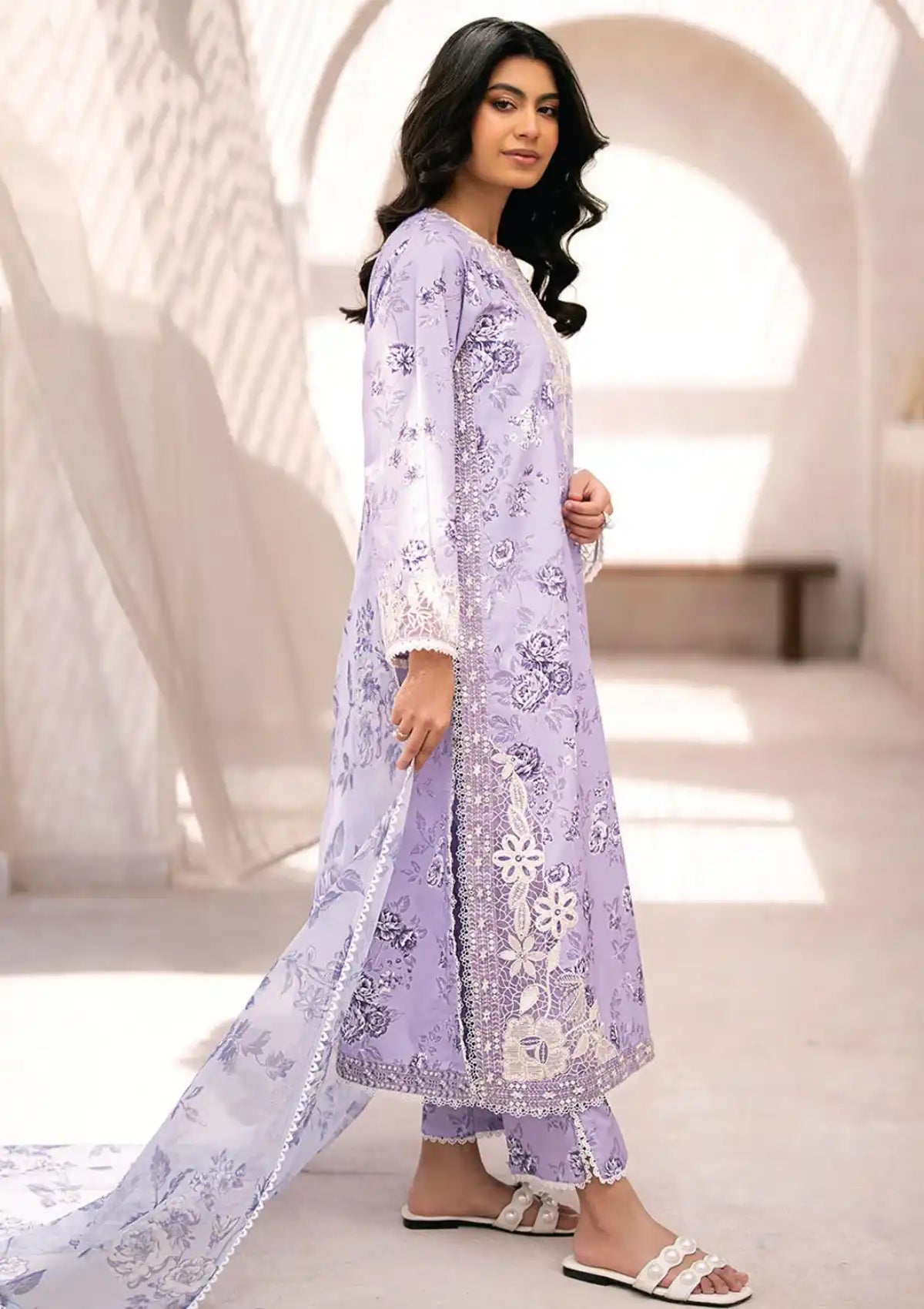 Xenia Summer Soiree Lawn'24 ZE-03 TAALIKA - Mohsin Saeed Fabrics