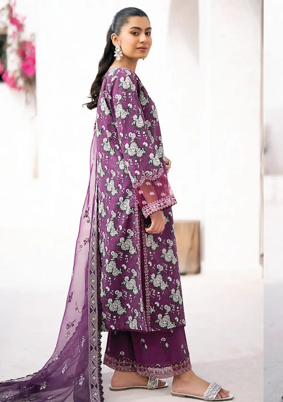 Xenia Summer Soiree Lawn'24 ZE-10 TAAMASI - Mohsin Saeed Fabrics