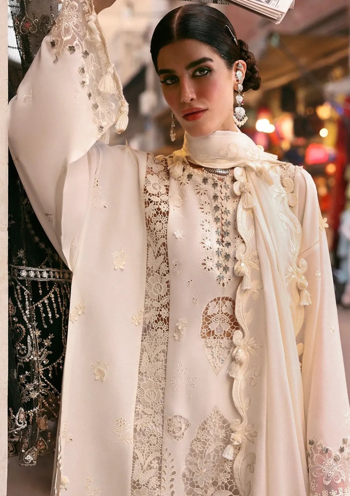 mohsin-saeed-fabrics-affordable-luxury-outfits-for-daily-formal-and-wedding-wear-This-product-is-from-zaha-festive-lawn25-d-04-is-available-on-Mohsin-saeed-fabrics-website.