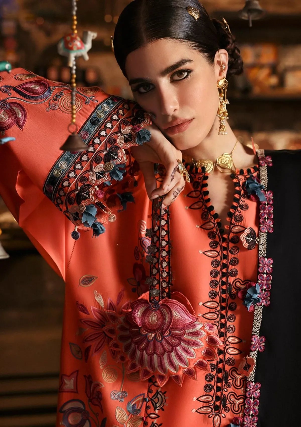 mohsin-saeed-fabrics-affordable-luxury-outfits-for-daily-formal-and-wedding-wear-This-product-is-from-zaha-festive-lawn25-d-05-is-available-on-Mohsin-saeed-fabrics-website.