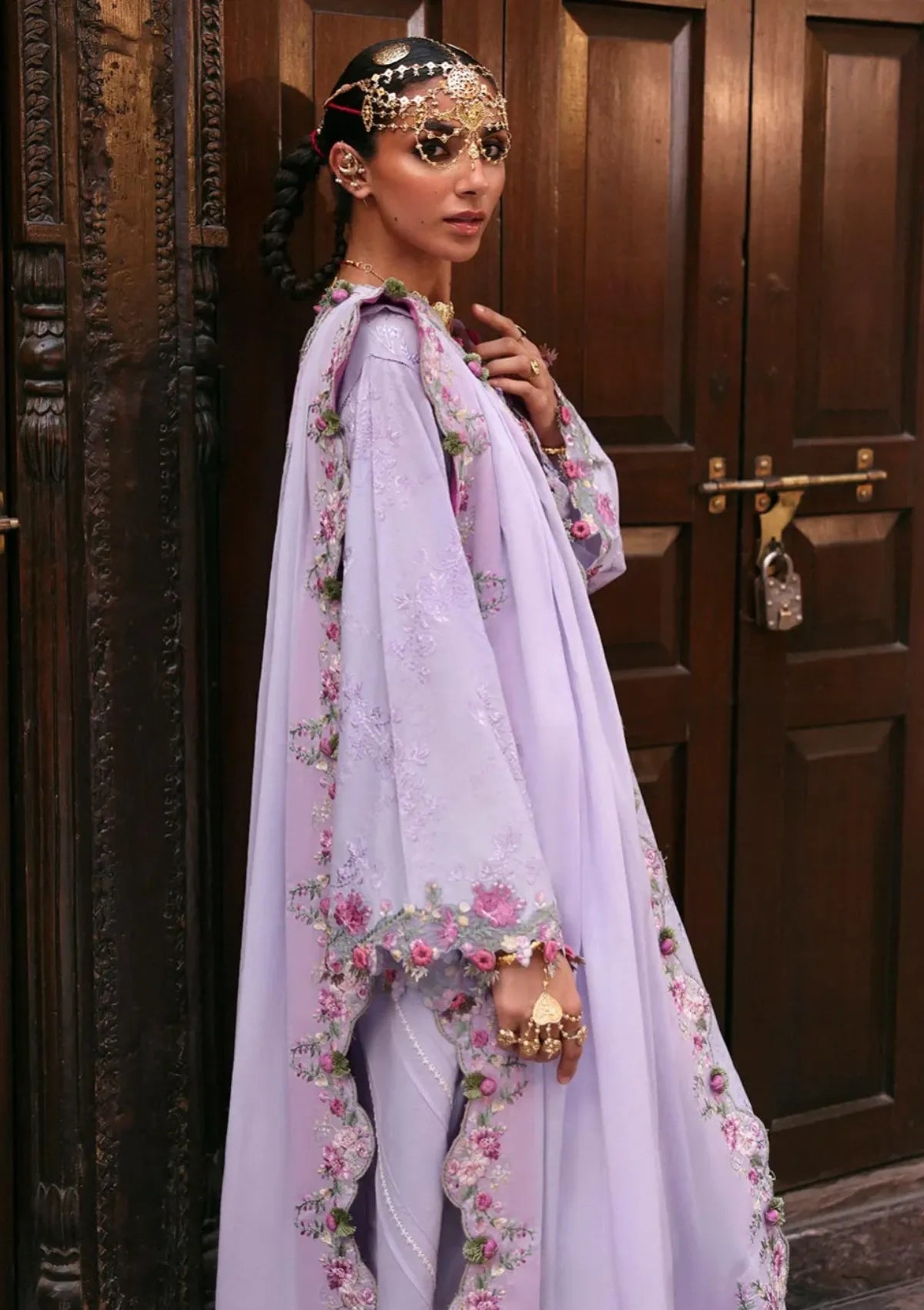 mohsin-saeed-fabrics-affordable-luxury-outfits-for-daily-formal-and-wedding-wear-This-product-is-from-zaha-festive-lawn25-d-07-is-available-on-Mohsin-saeed-fabrics-website.
