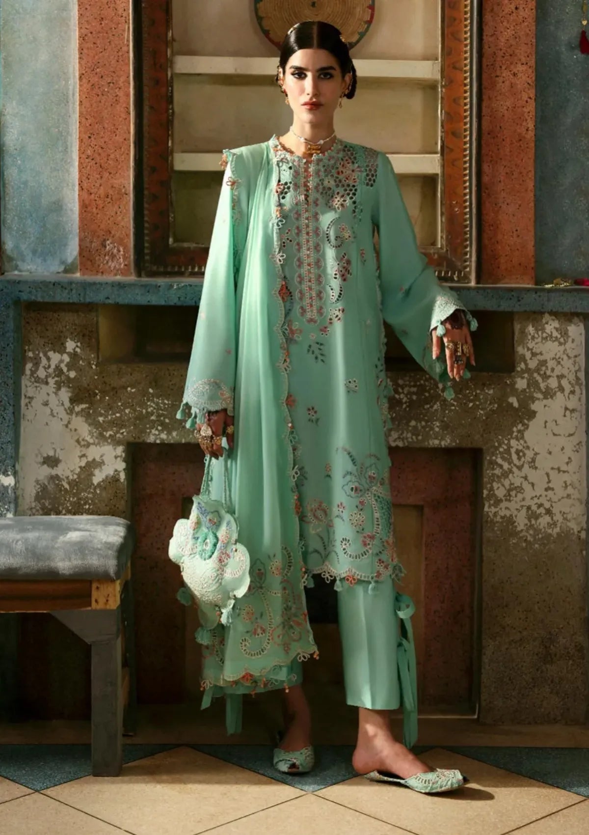 mohsin-saeed-fabrics-affordable-luxury-outfits-for-daily-formal-and-wedding-wear-This-product-is-from-zaha-festive-lawn25-d-09-is-available-on-Mohsin-saeed-fabrics-website.