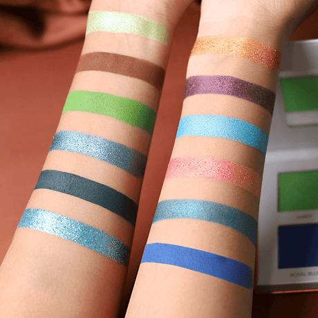 Empress Crown Eyeshadow Palette - Mohsin Saeed Fabrics