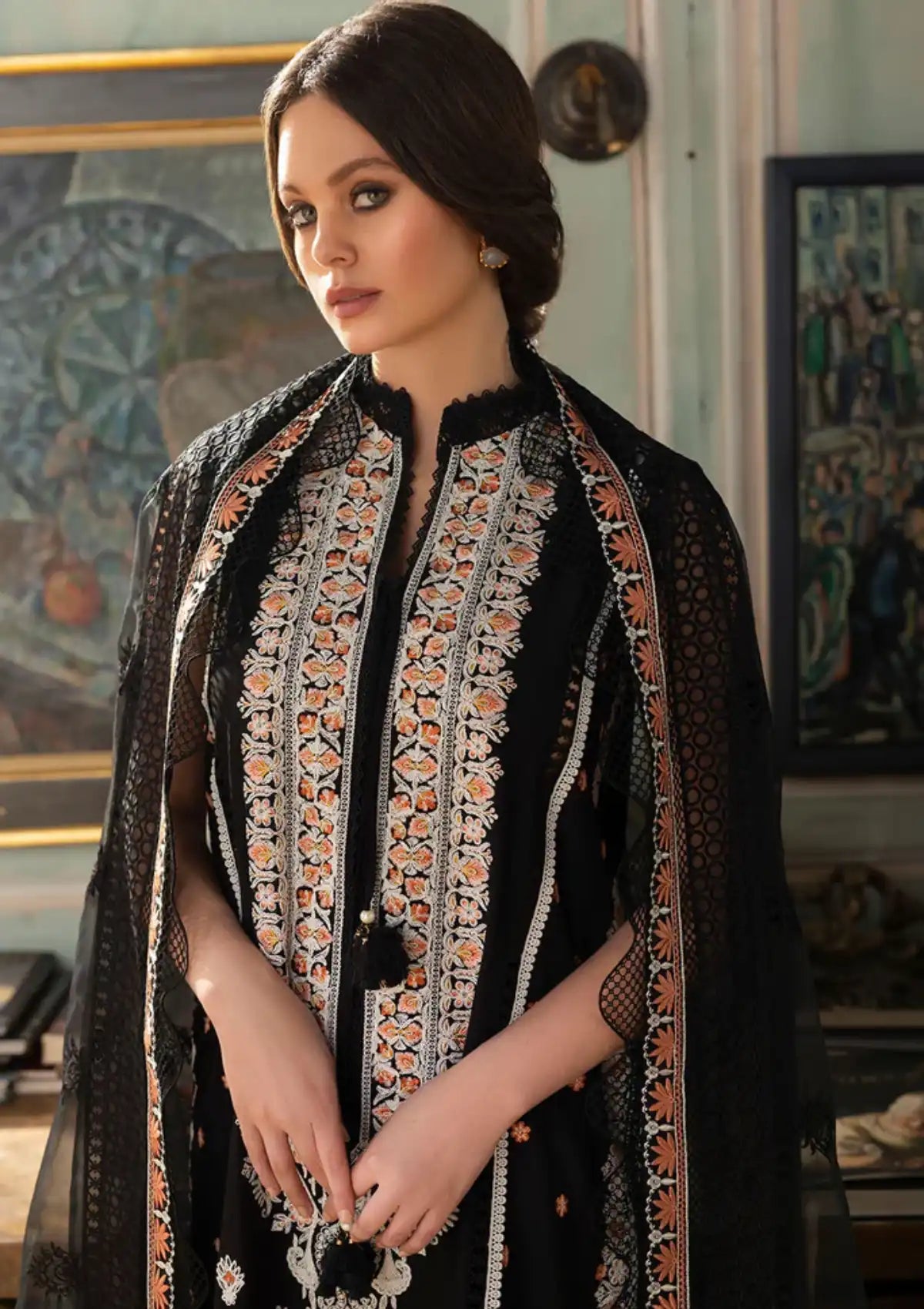 Sobia Nazir Luxury Lawn'23 D-05B - Mohsin Saeed Fabrics