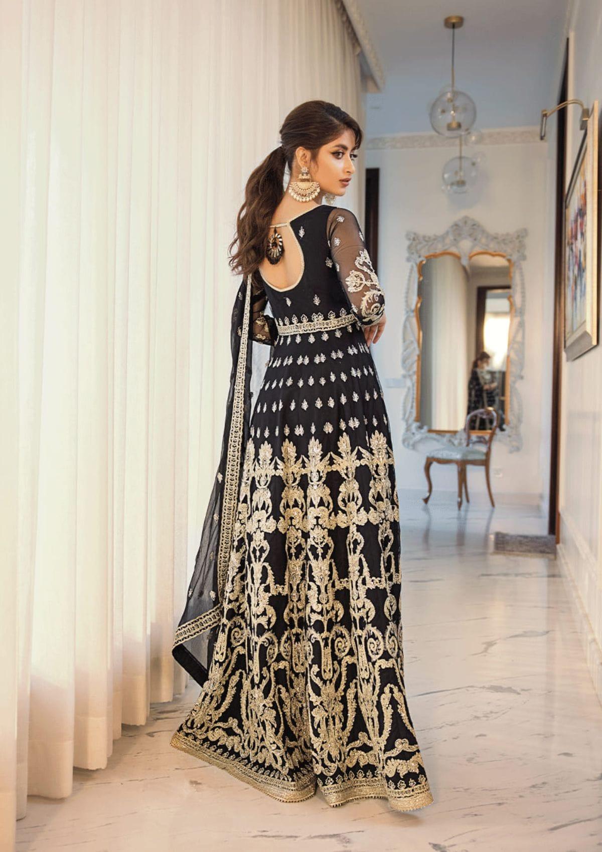 Asim-Jofa-is-leading-brand-which-is-Dealing-with-all-the-ranges-Mohsin-Saeed-Fabrics-is-emerging-trader-in-market-for-online-shopping-which-deals-bridal-dresses-couture,-lawn-and-winter-ranges