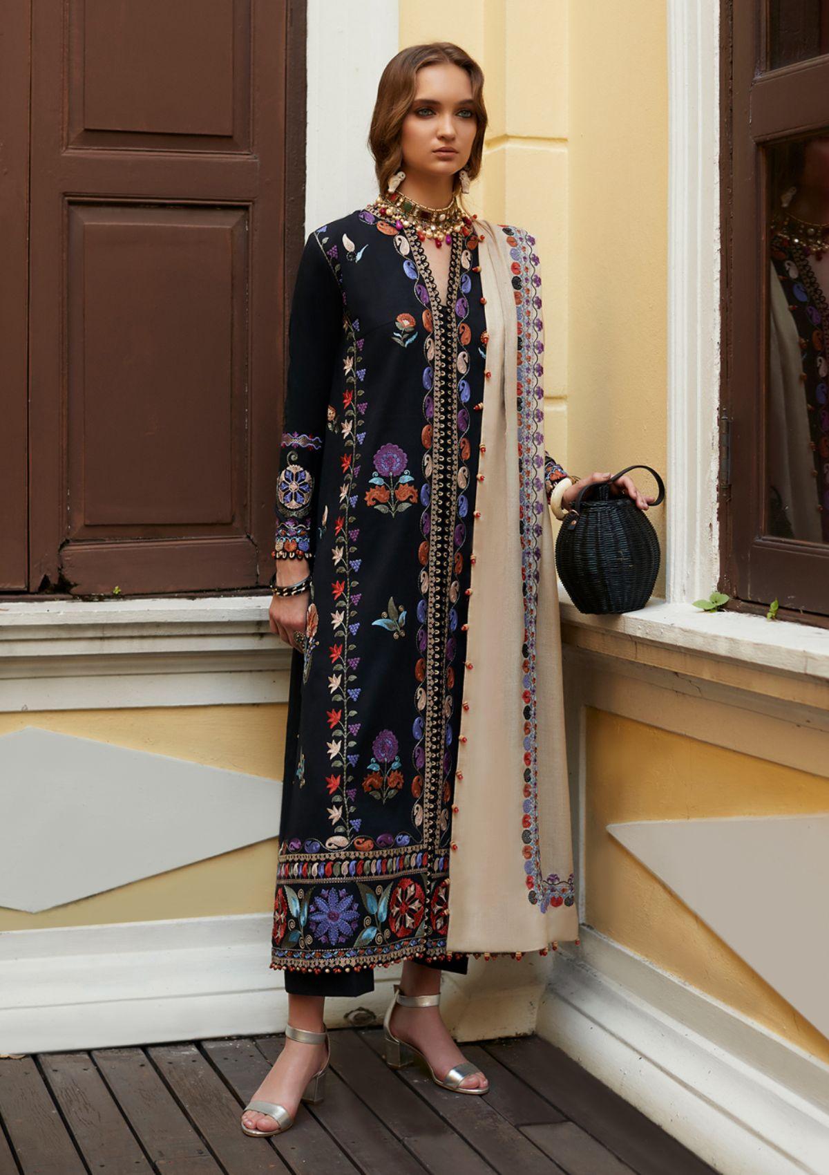 ZAHA Winter'22 ZW-04 (FERAY) - Mohsin Saeed Fabrics
