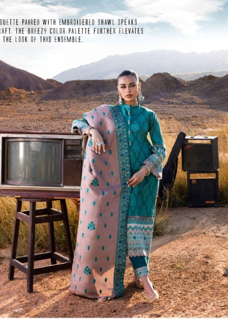 Zainab Chottani Winter Shawls'22 D-08 (PARSA) - Mohsin Saeed Fabrics