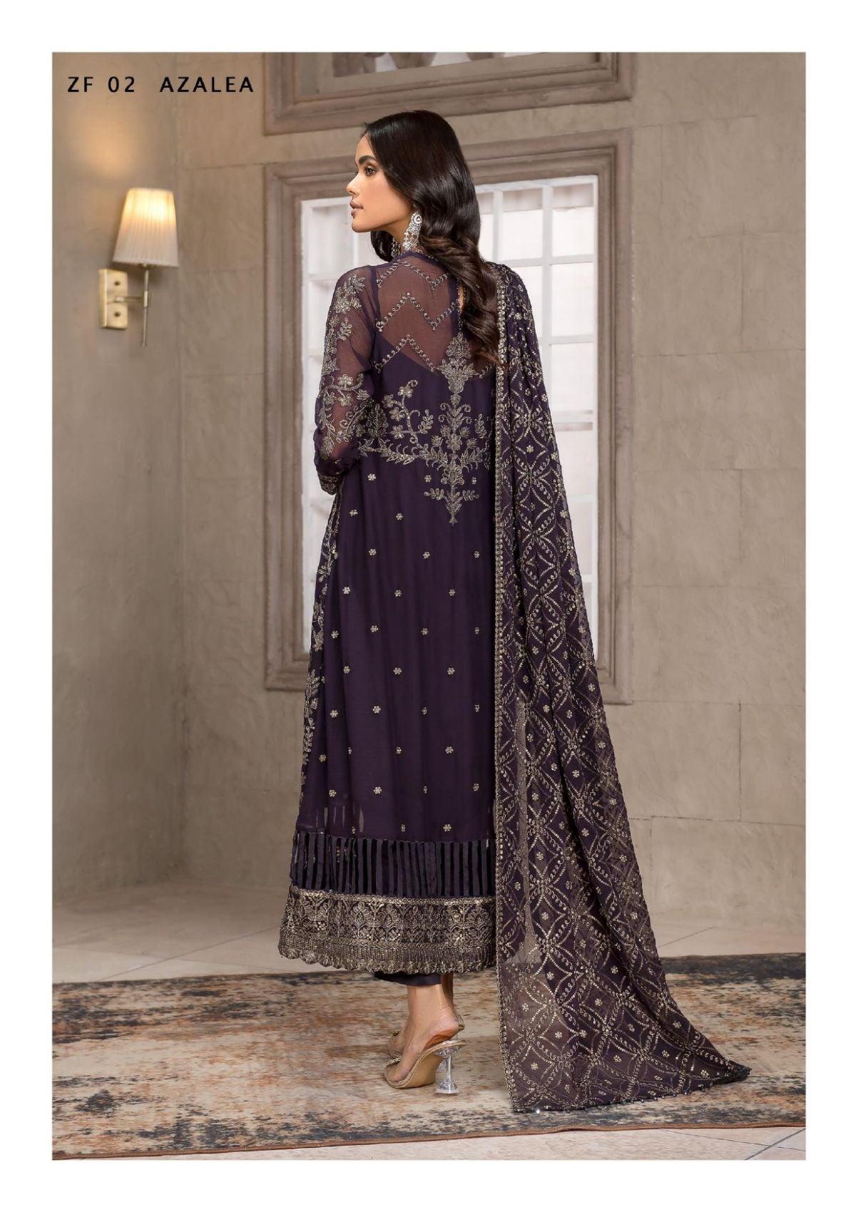 Mohsin-Saeed-Fabrics-is-selling-all-trendy-and-beautiful-dresses