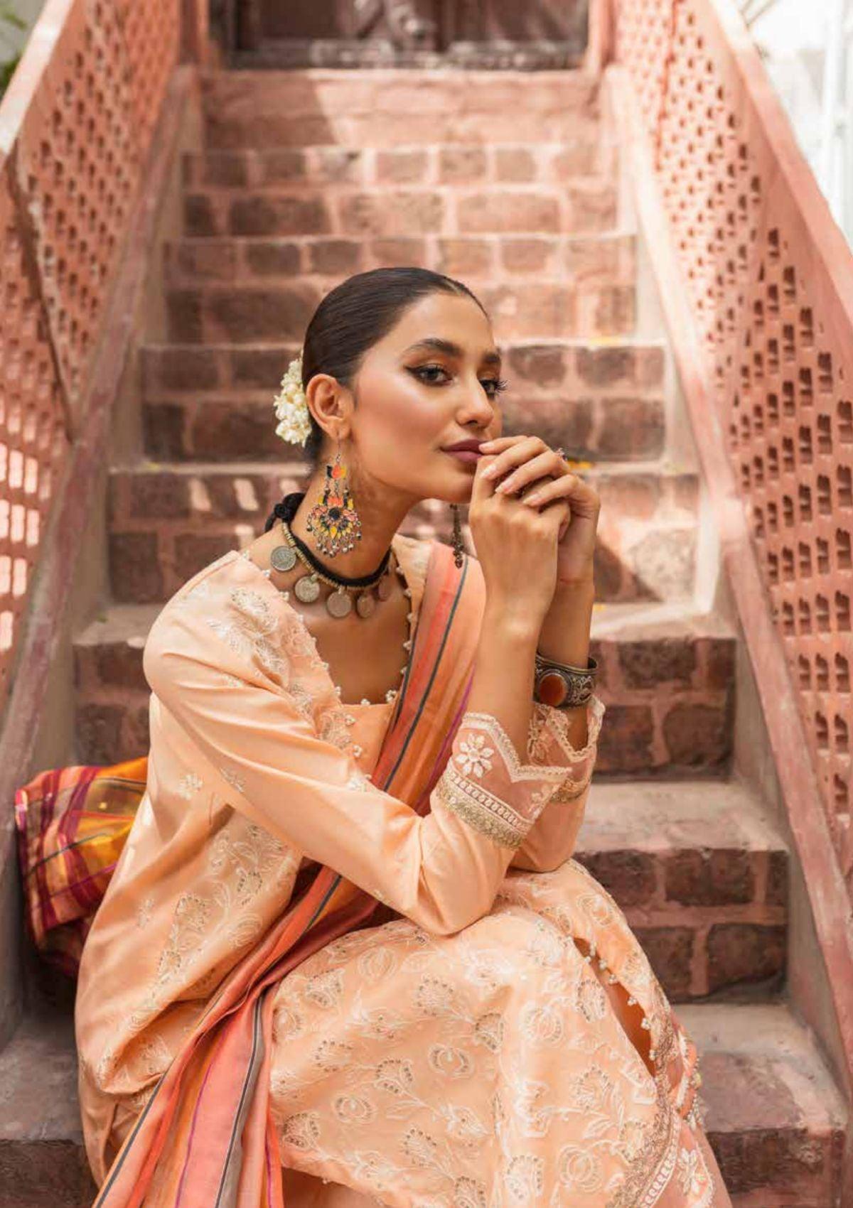 Parishay Riwayat'23 D-05 MIRANDA - Mohsin Saeed Fabrics