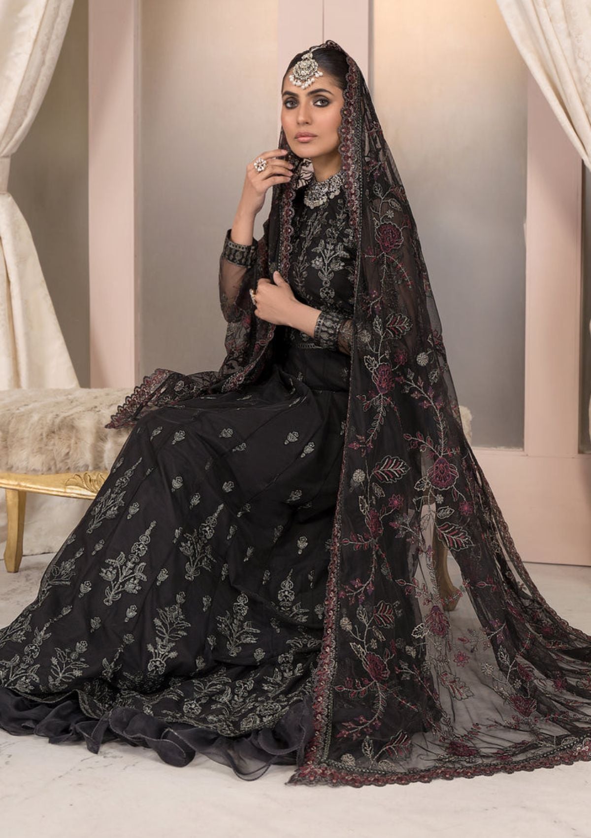 Zarif Afreen Formals'23 ZA-03 BLACK AFFAIR