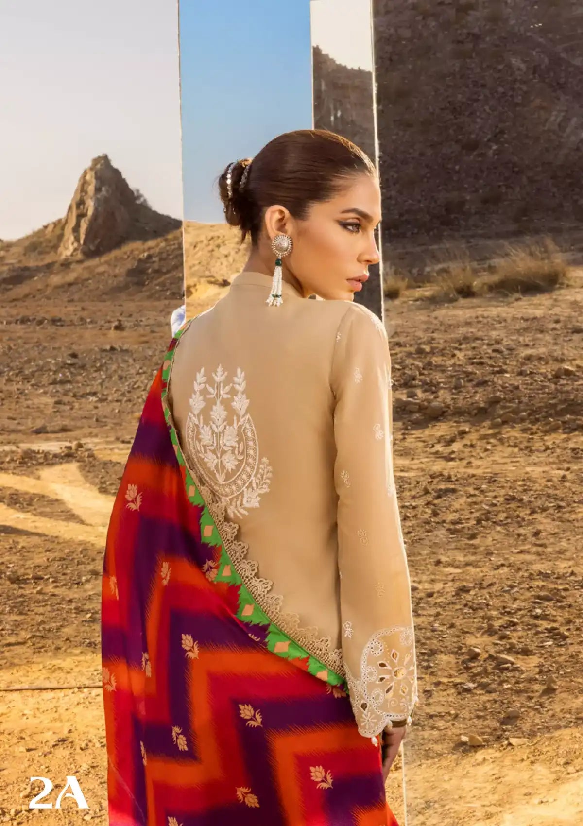 Zainab Chottani Luxury Chikankari'23 ZC-02A - Mohsin Saeed Fabrics